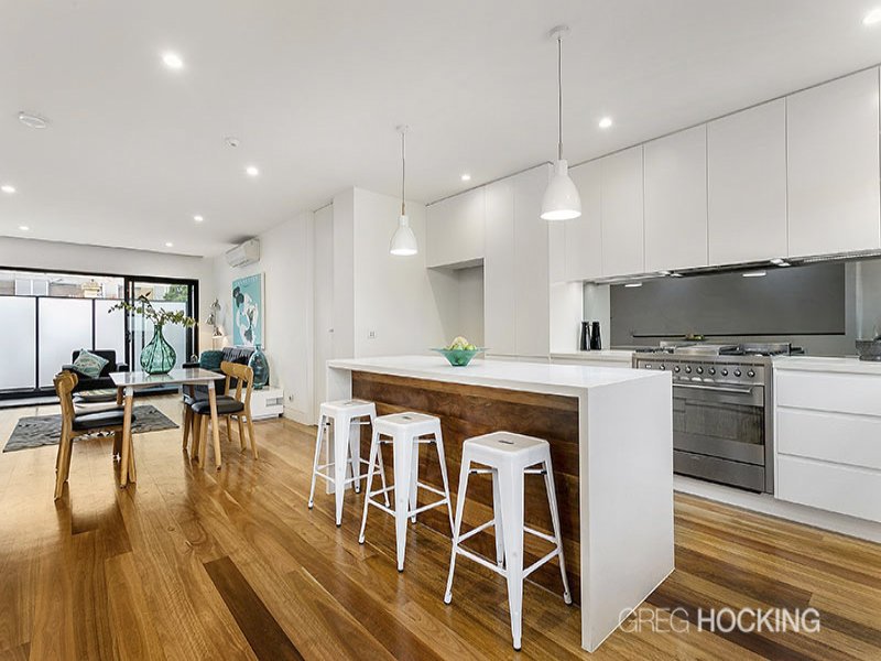 9 Norma Barnett Lane, Port Melbourne image 1