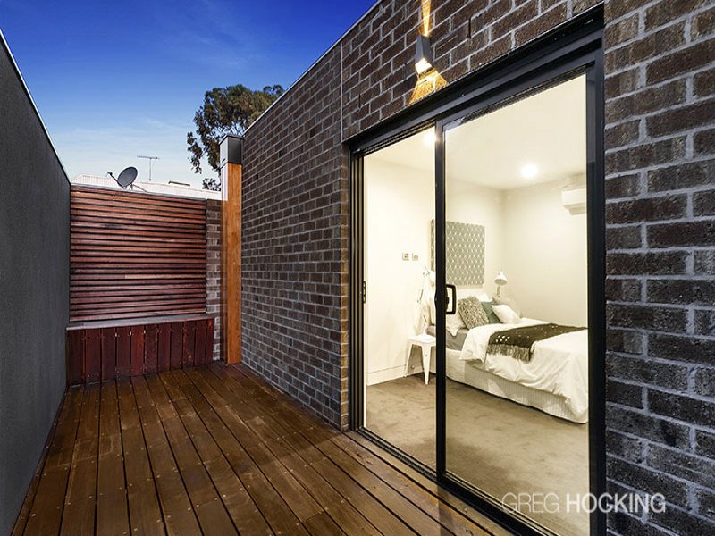 9 Norma Barnett Lane, Port Melbourne image 6