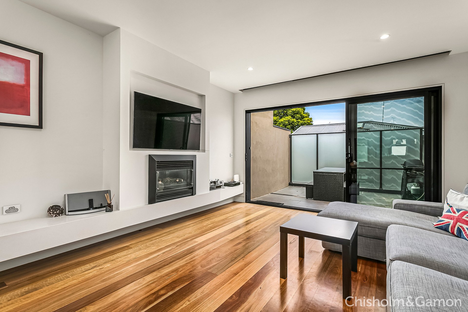 9 Norma Barnett Lane, Port Melbourne image 2