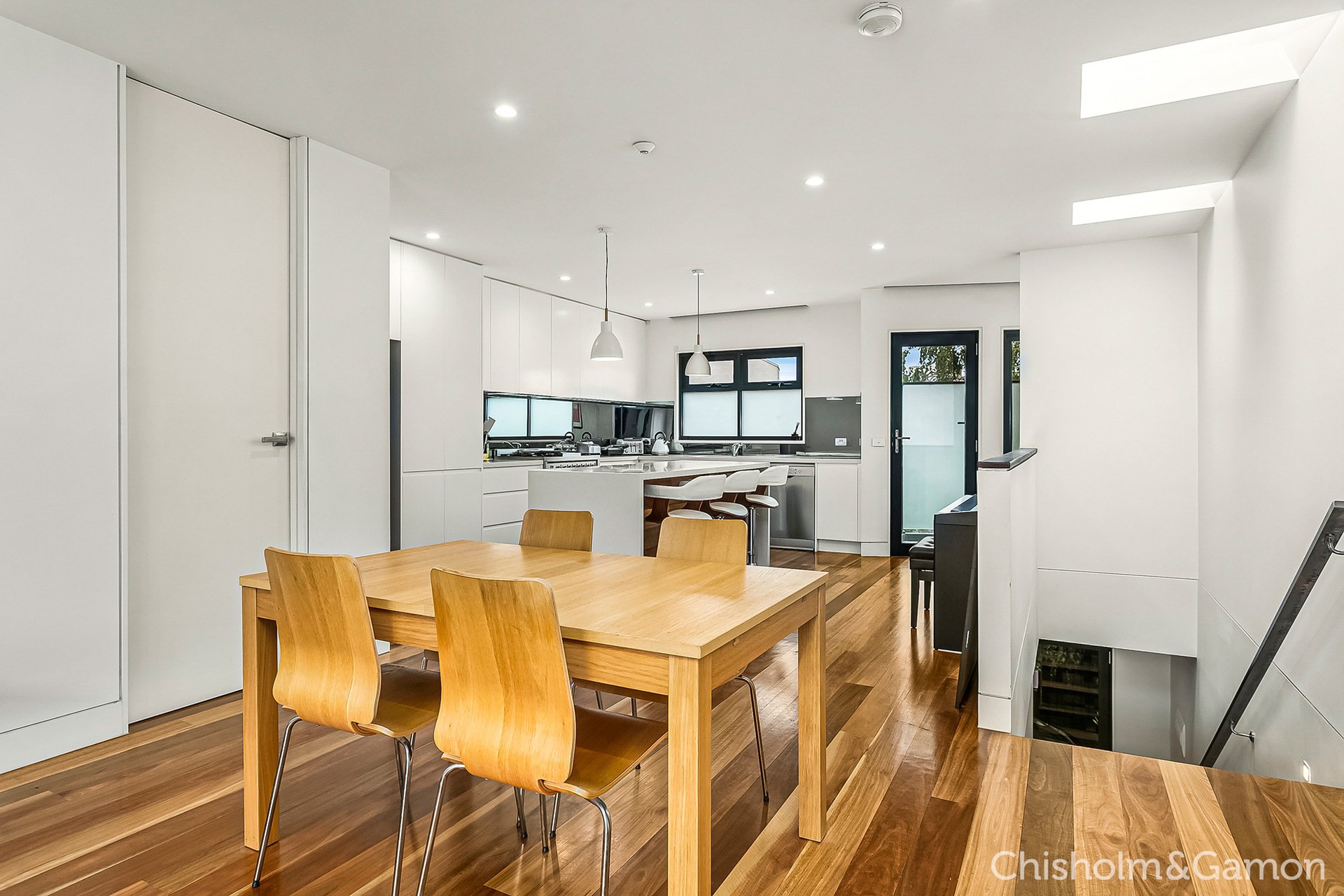 9 Norma Barnett Lane, Port Melbourne image 6