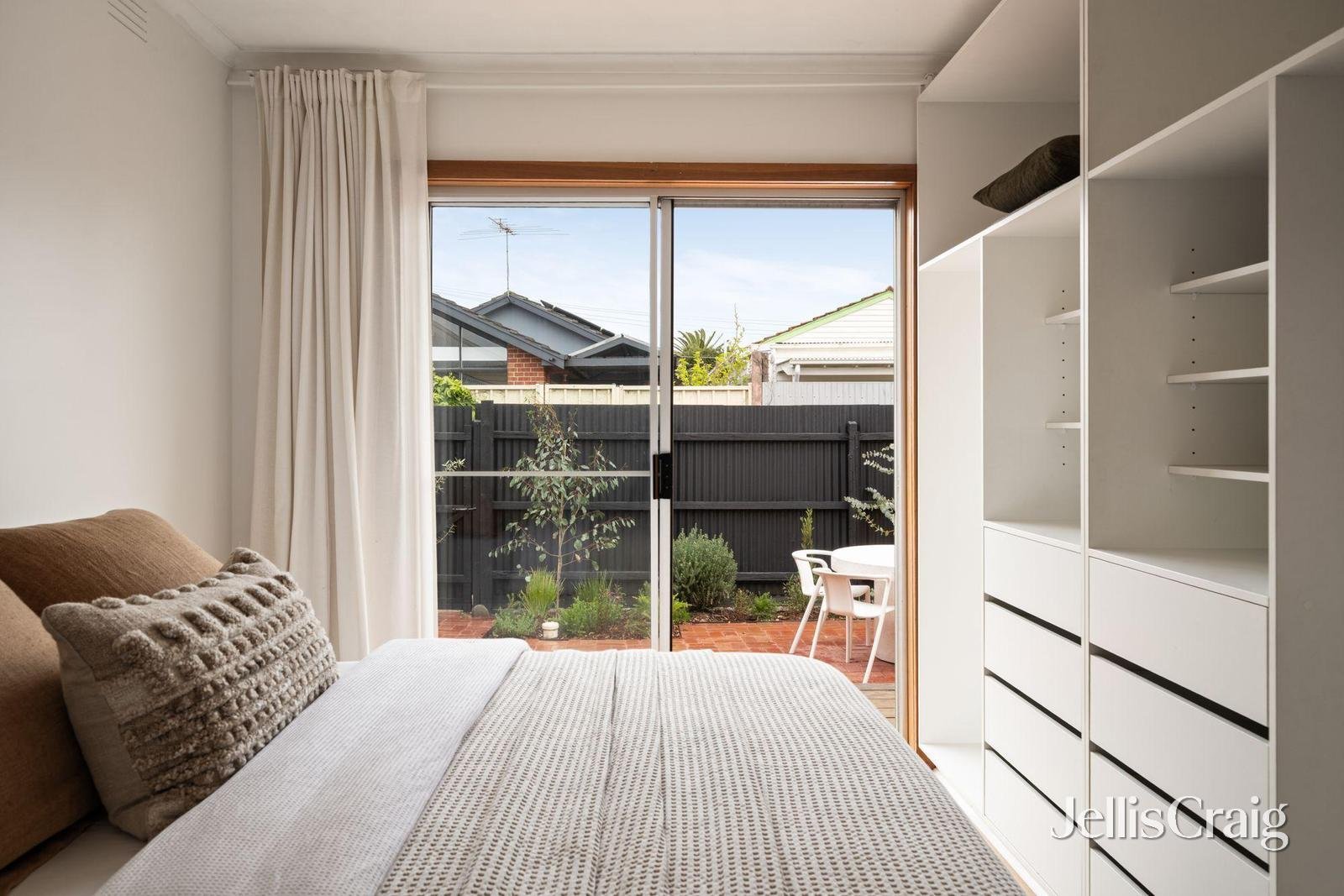 9 Northcote Street, Northcote image 13