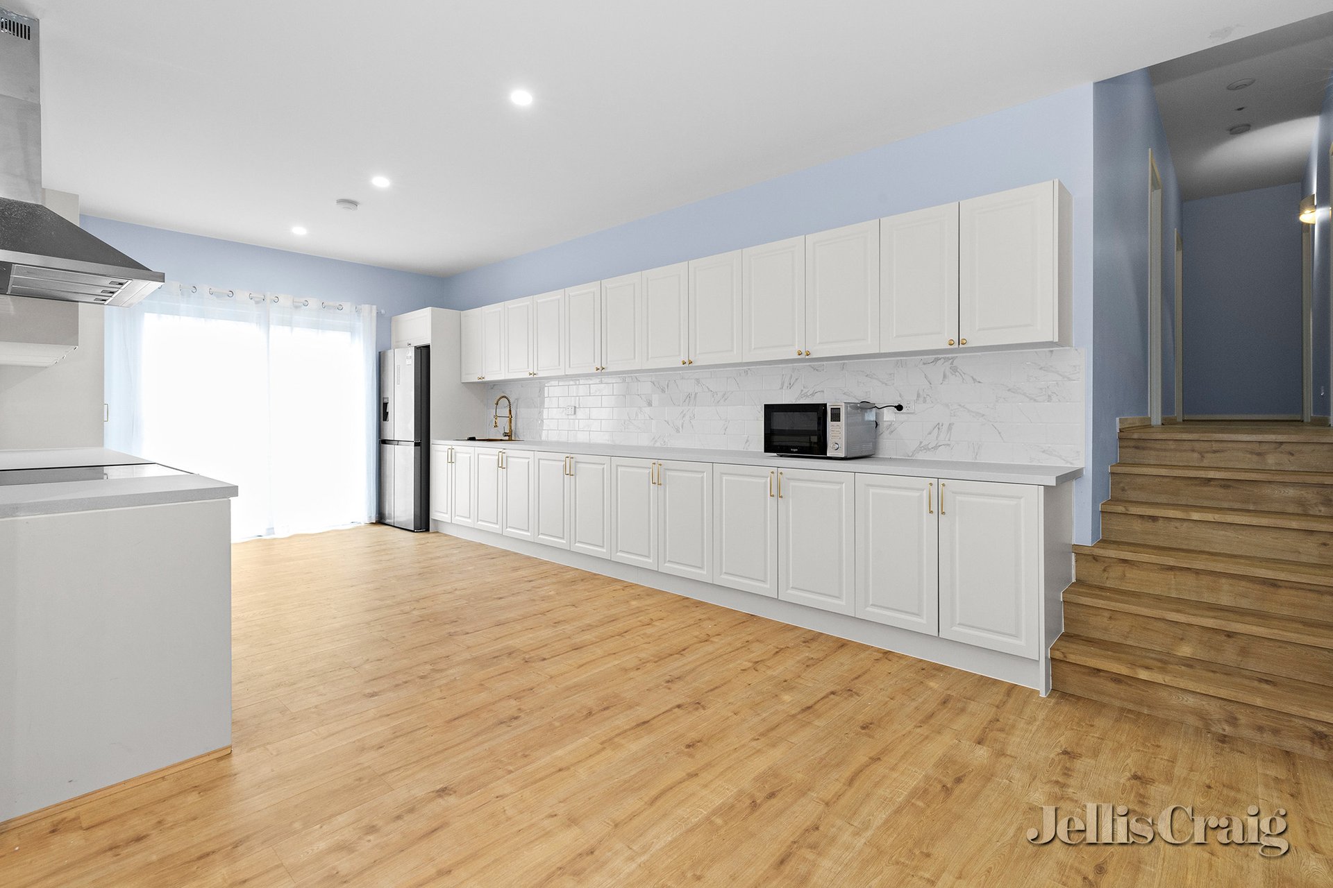 9 Nyora Grove, Mount Helen image 2