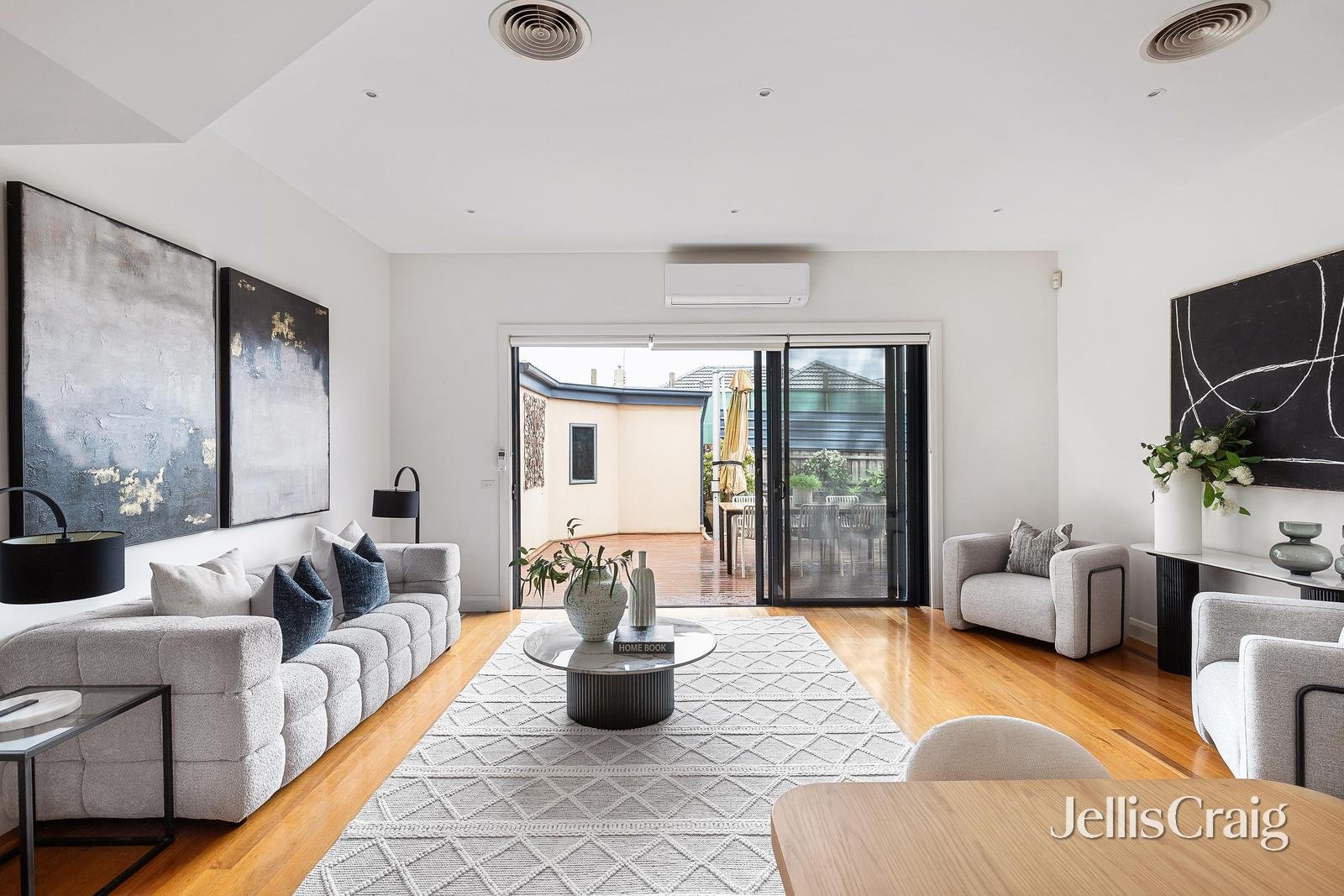 9 Olive Street, Caulfield&nbsp;South image 4