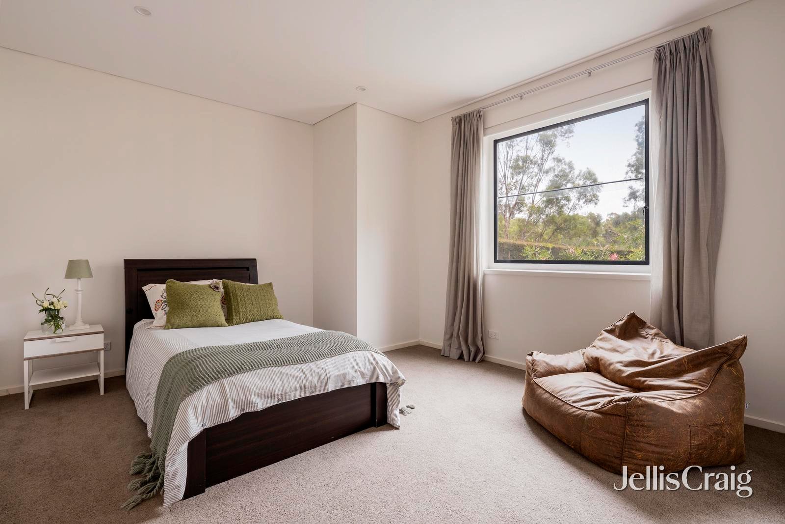 9 Osborne Court, Hawthorn image 12