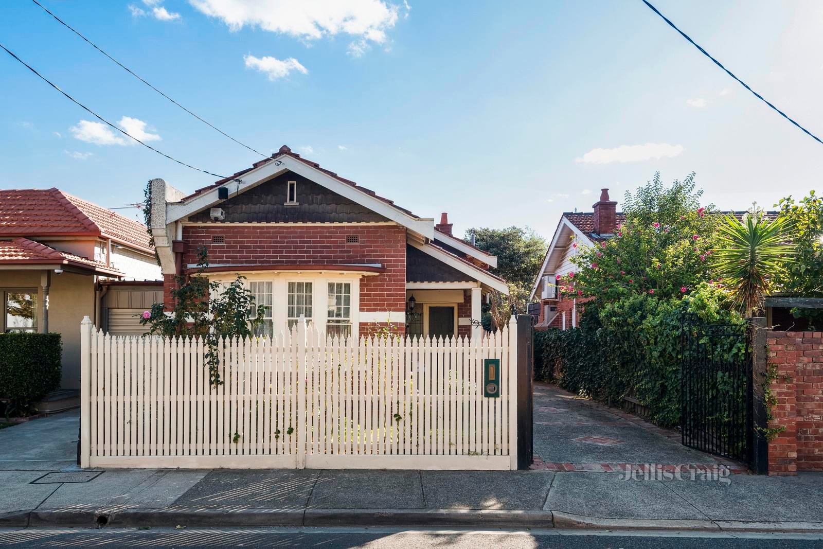 9 Osborne Street, South Yarra image 1
