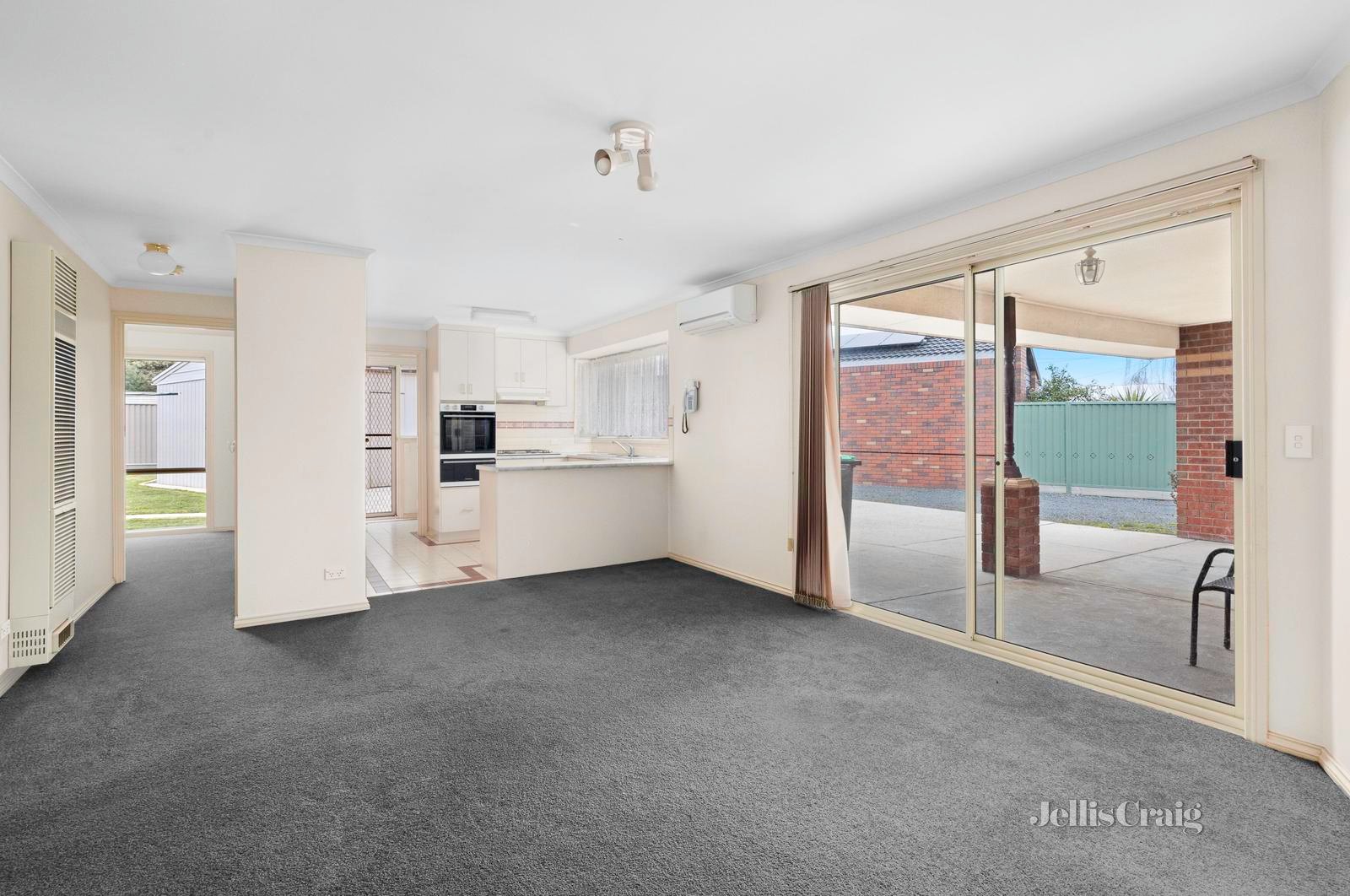 9 Panorama Drive, Delacombe image 3