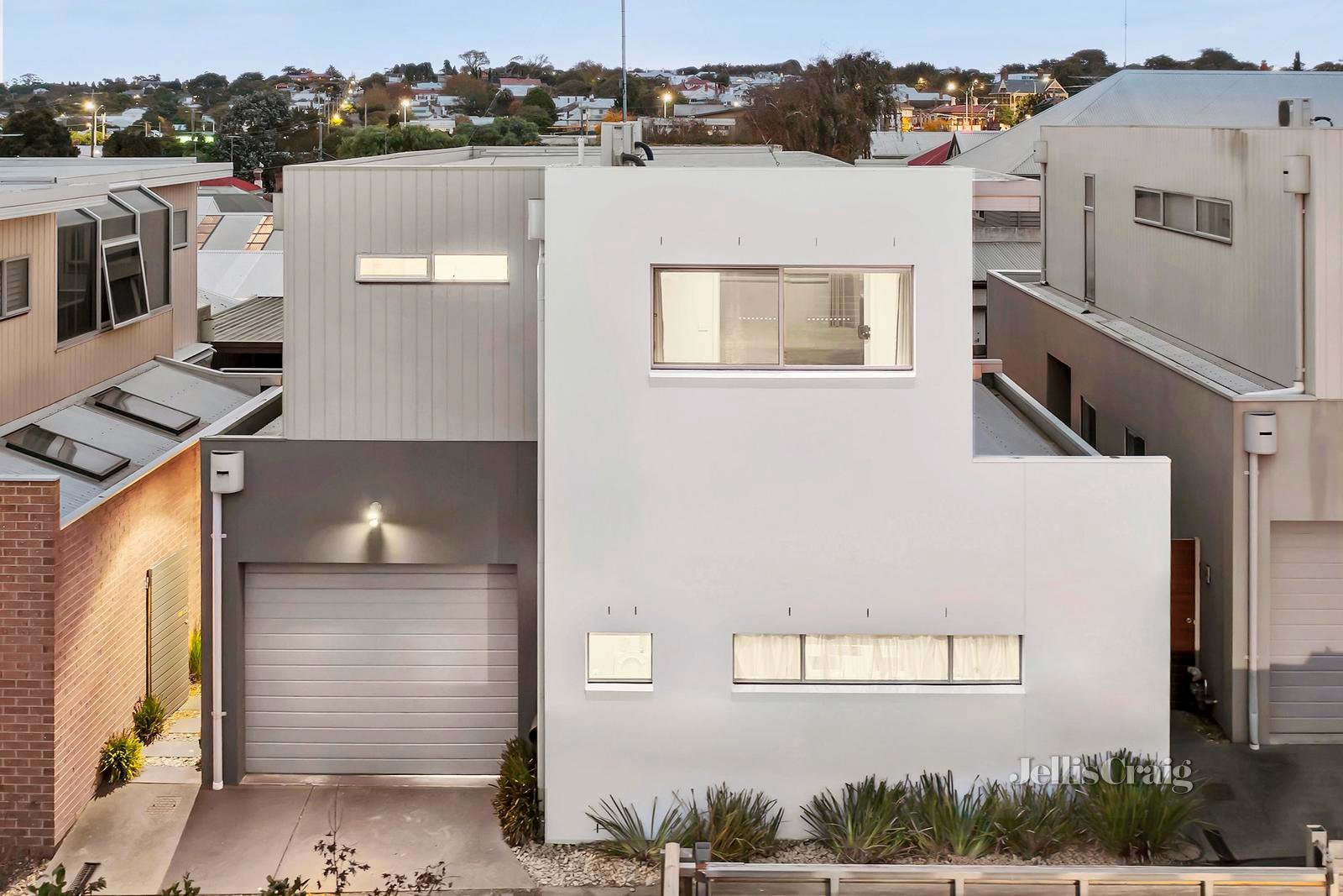 9 Pardon Place, Geelong image 1