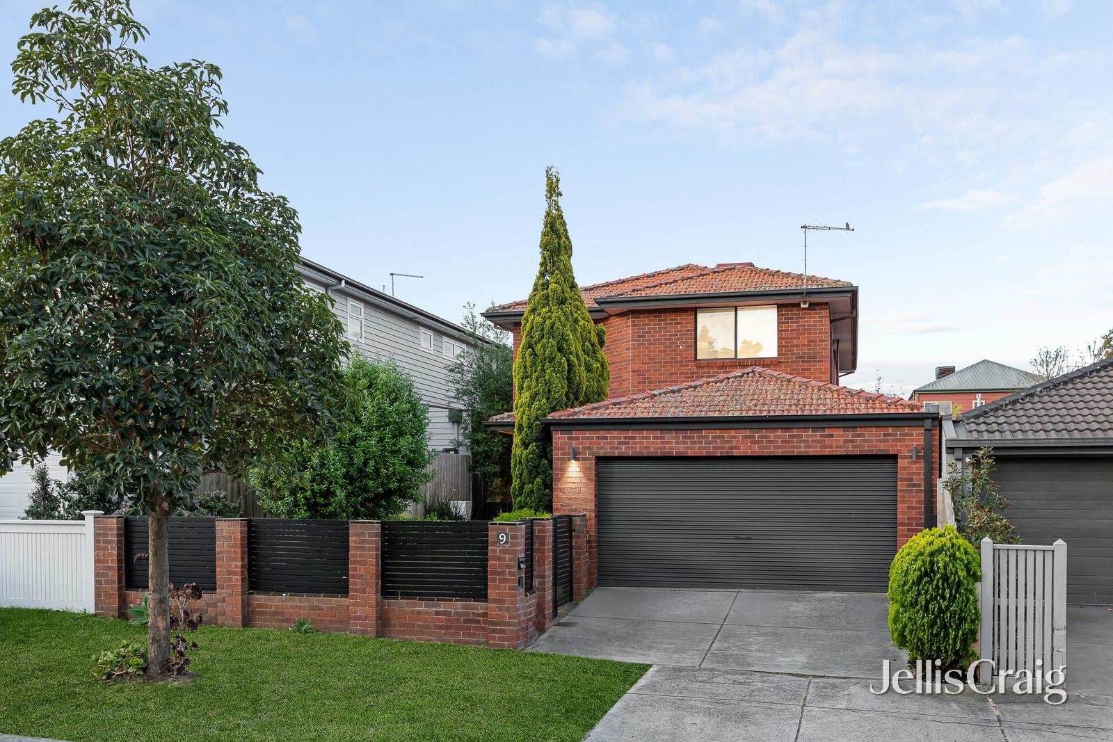 9 Parkview Crescent, Hampton&nbsp;East image 2