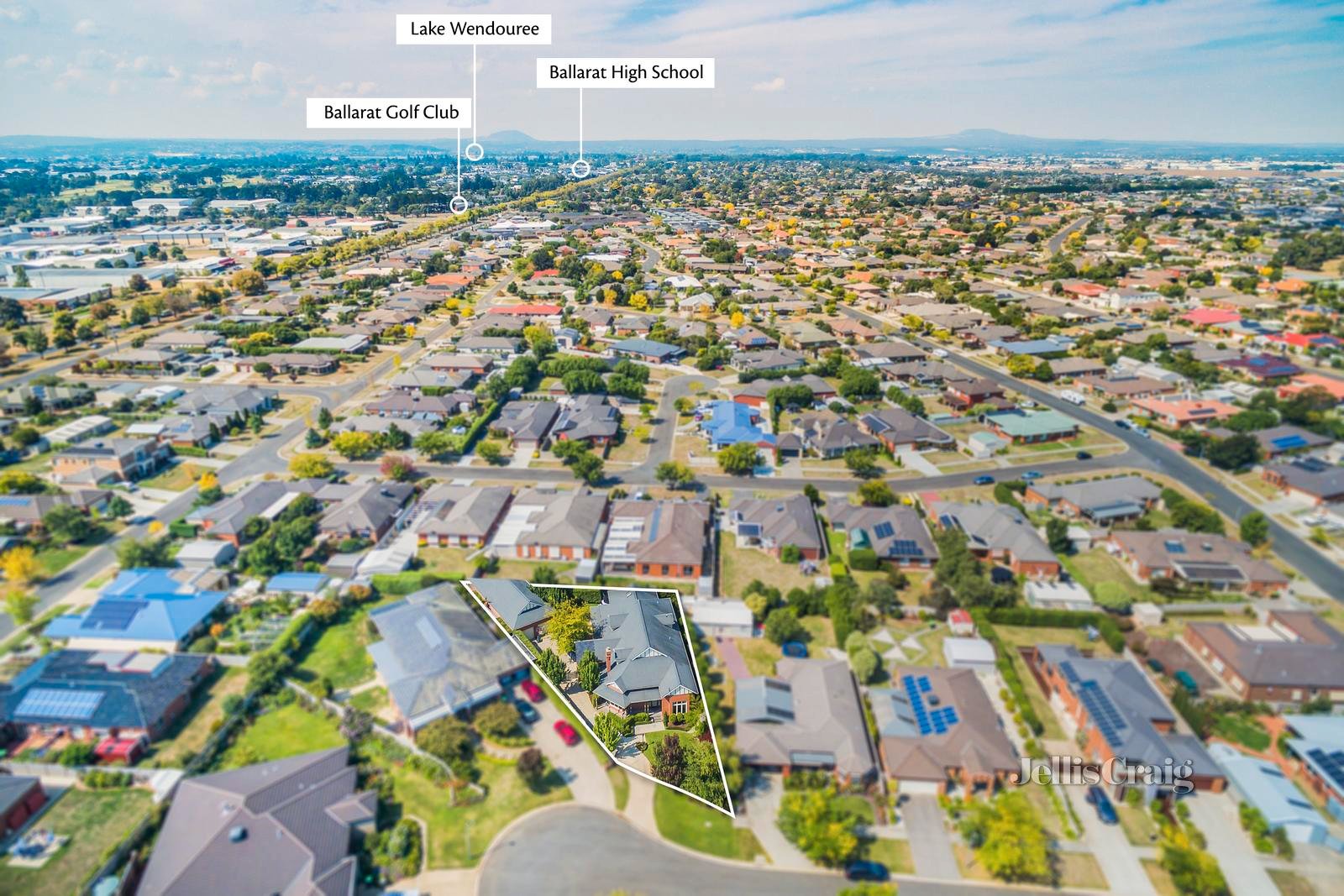 9 Peppertree Court, Alfredton image 2