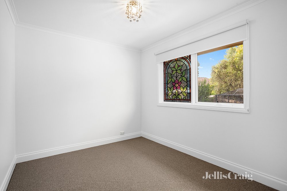 9 Piccadilly Close, Greensborough image 6