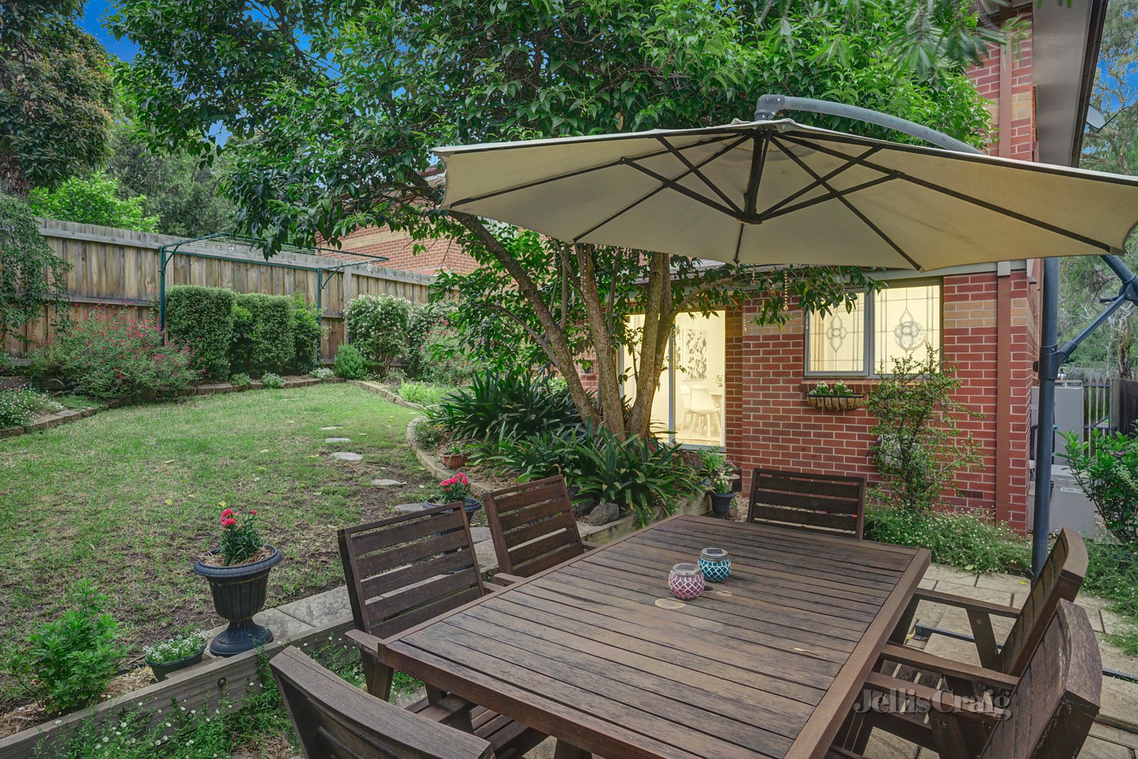 9 Piccadilly Close, Greensborough image 7