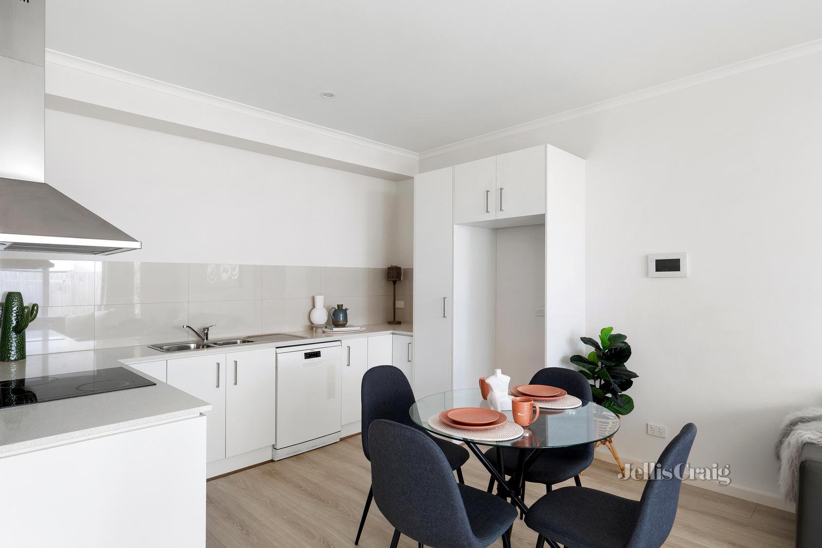9 Pimelea Lane, Heidelberg Heights image 6