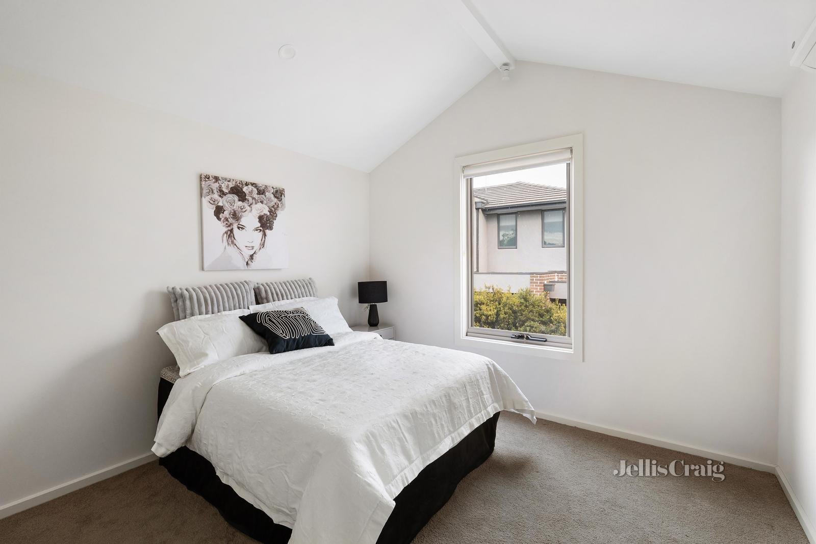 9 Pimelea Lane, Heidelberg Heights image 9
