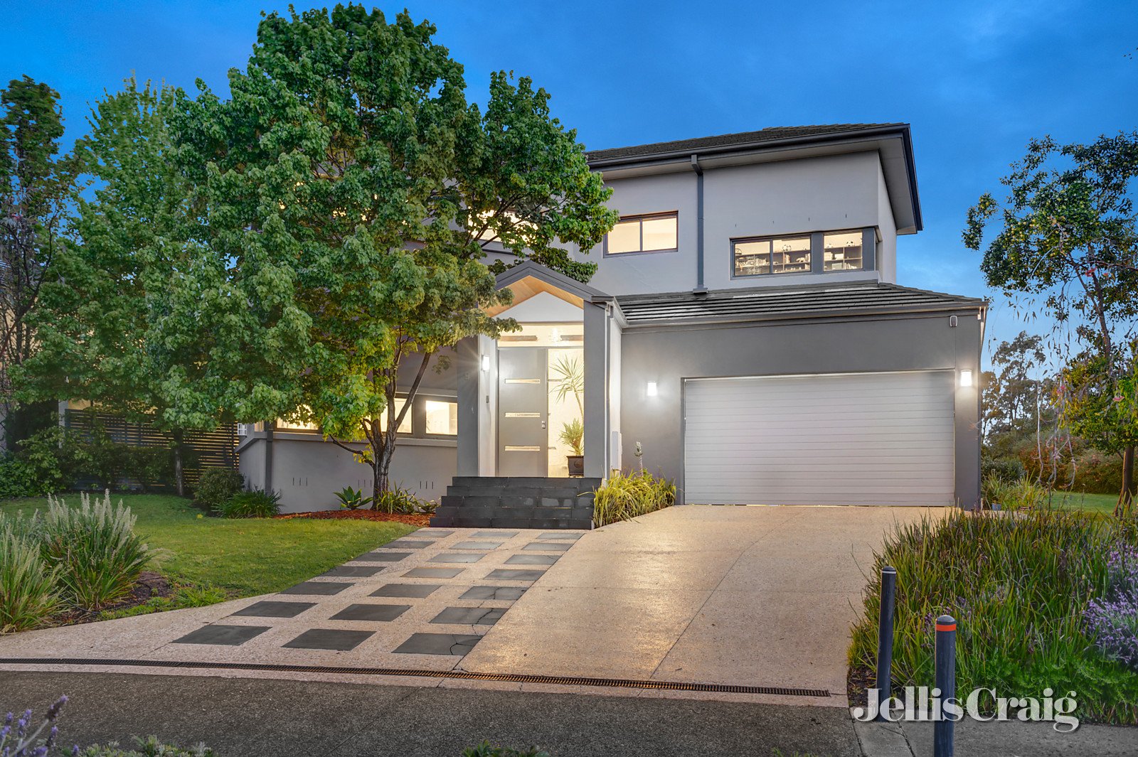 9 Pinehurst Place, Chirnside Park image 1