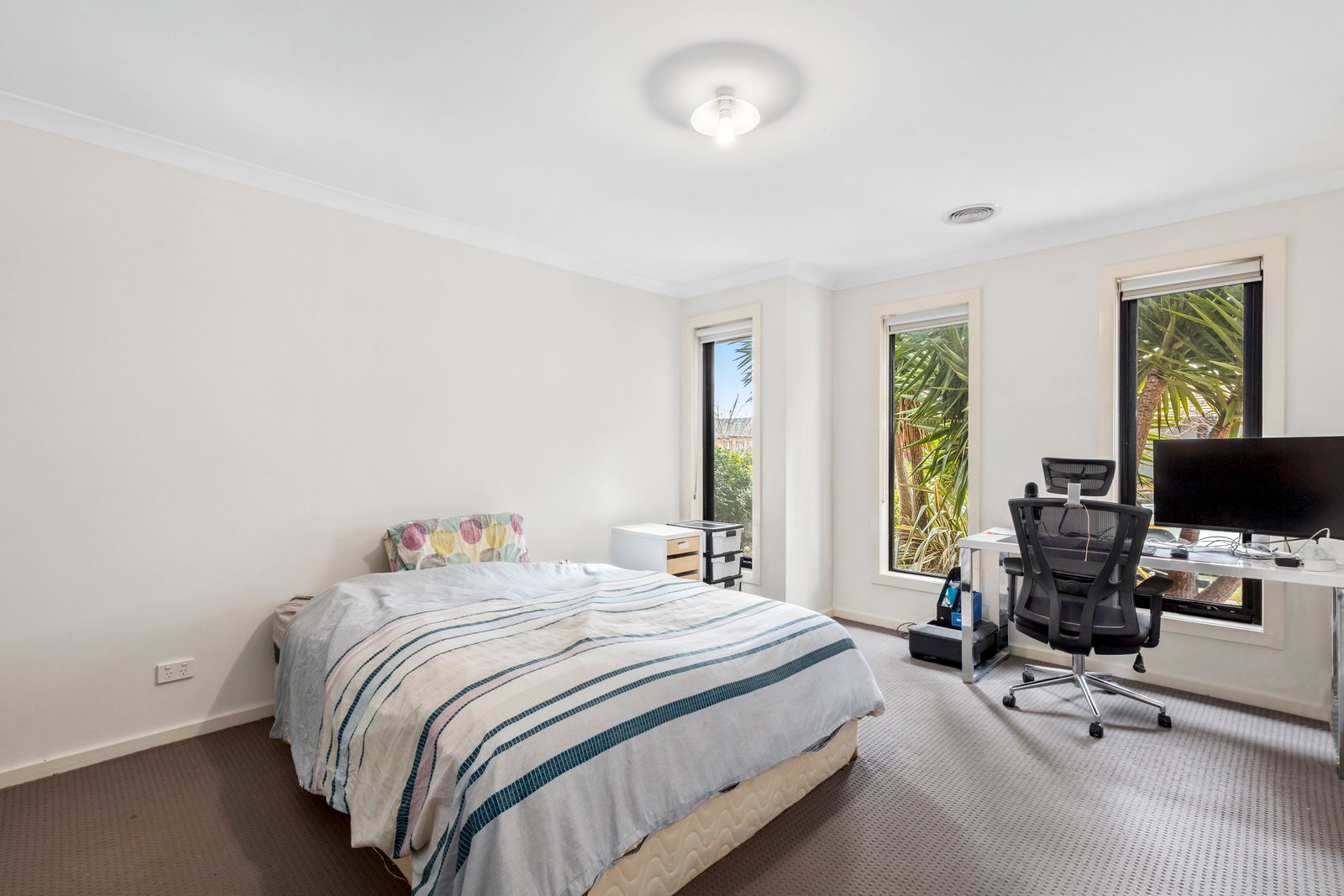 9 Ploughman Place, Armstrong Creek image 5