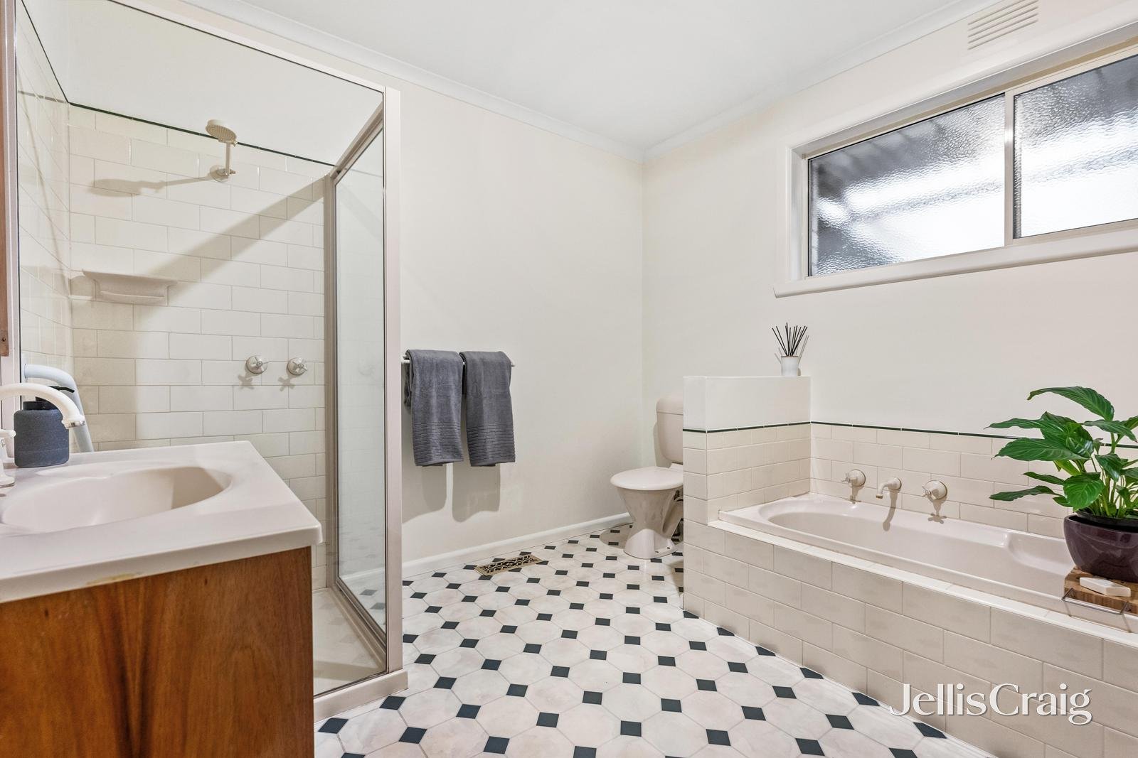 9 Plymouth Court, Nunawading image 10