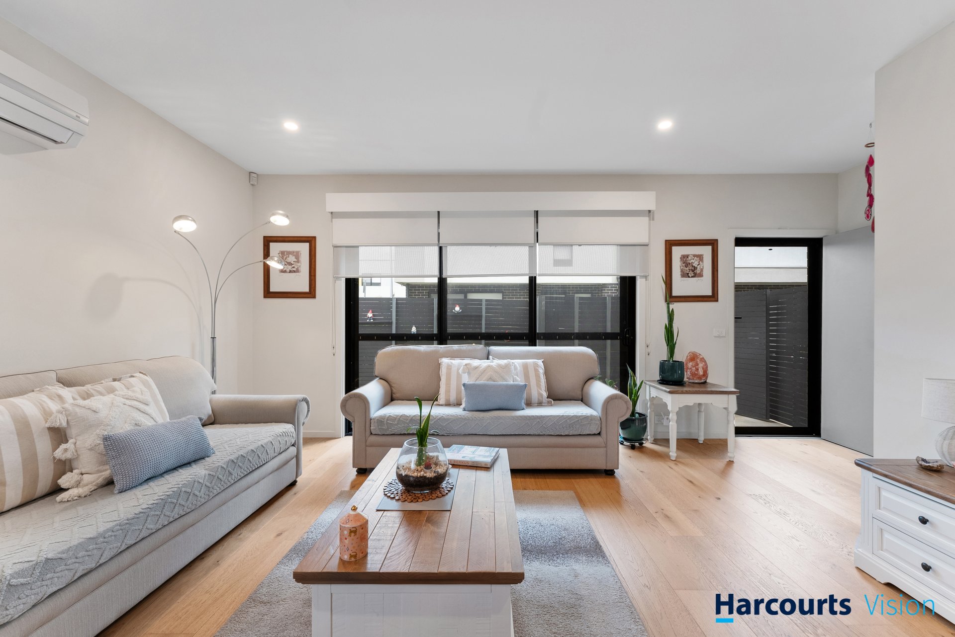 9 Poble Walk, Avondale Heights image 2