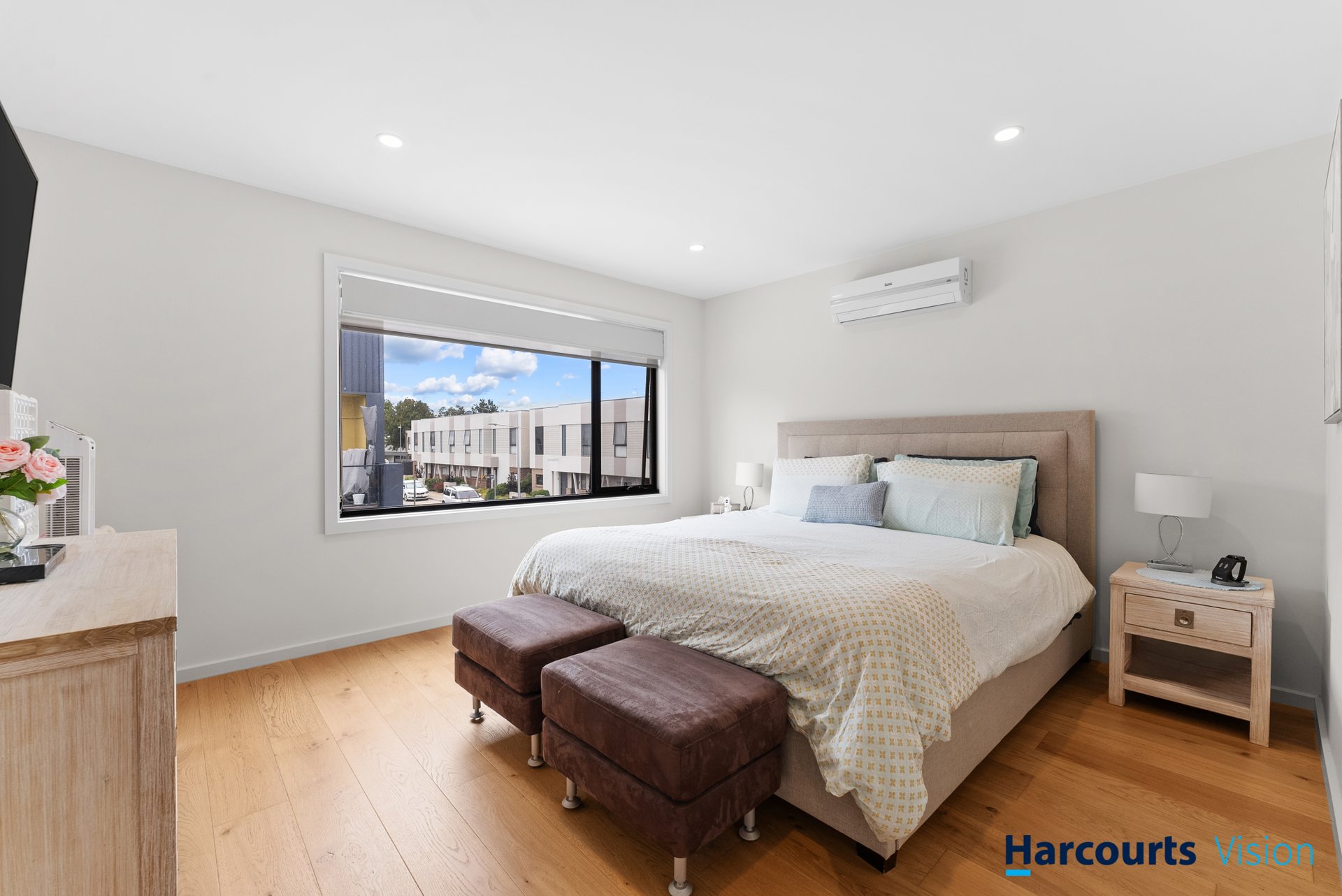 9 Poble Walk, Avondale Heights image 10