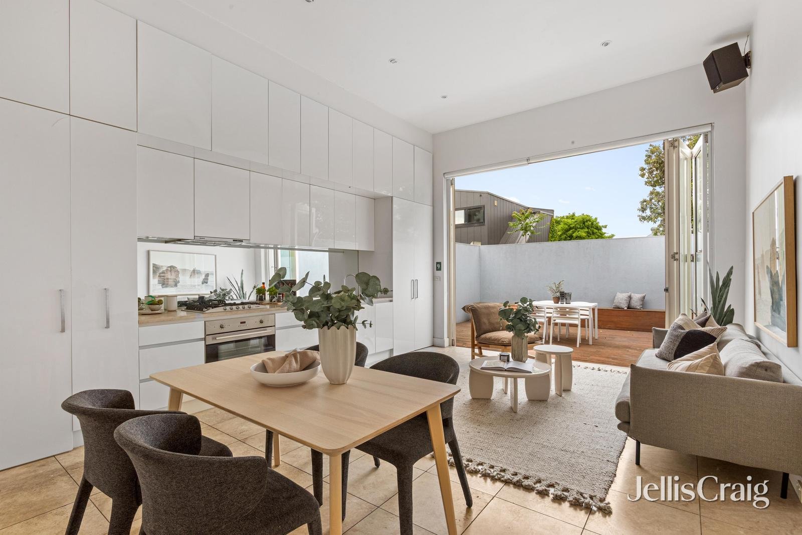 9 Pridham Street, Prahran image 4