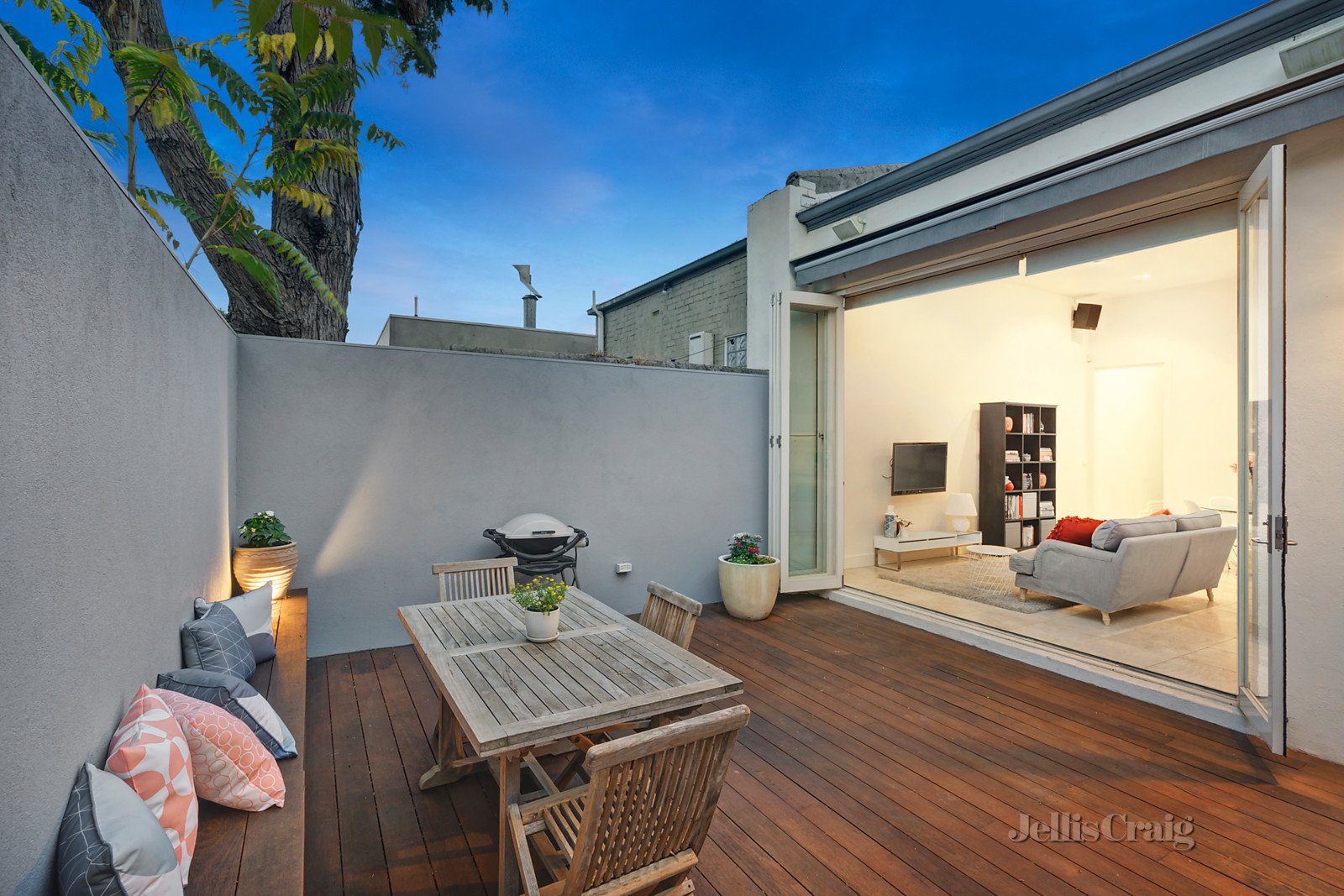 9 Pridham Street, Prahran image 6