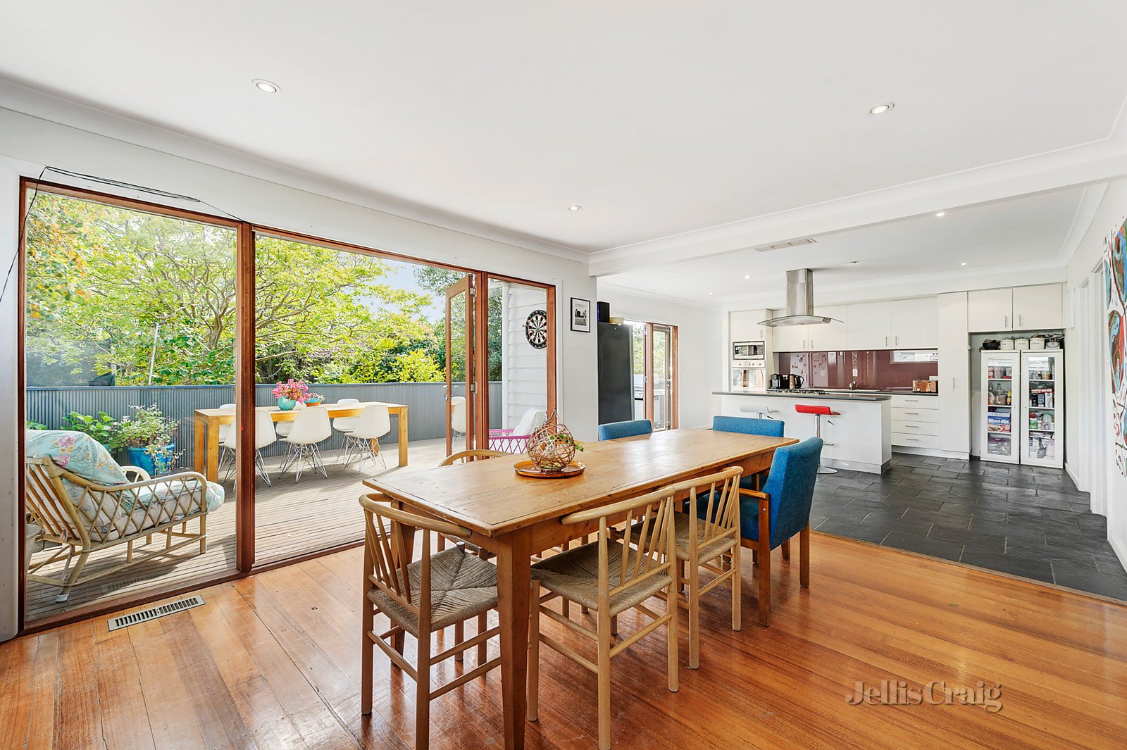 9 Prior Road, Malvern East image 2