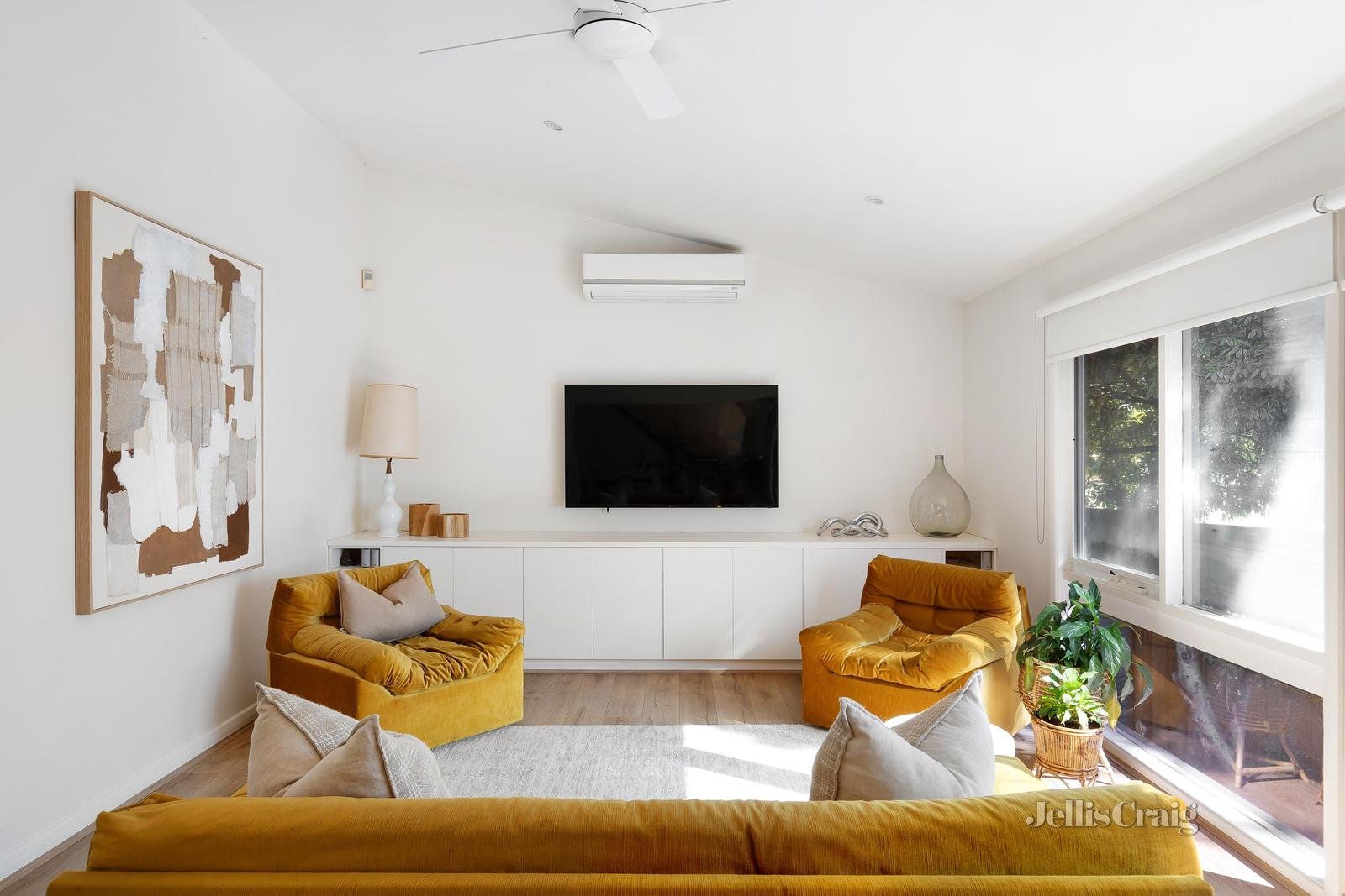 9 Pymm Avenue, Eltham North image 3
