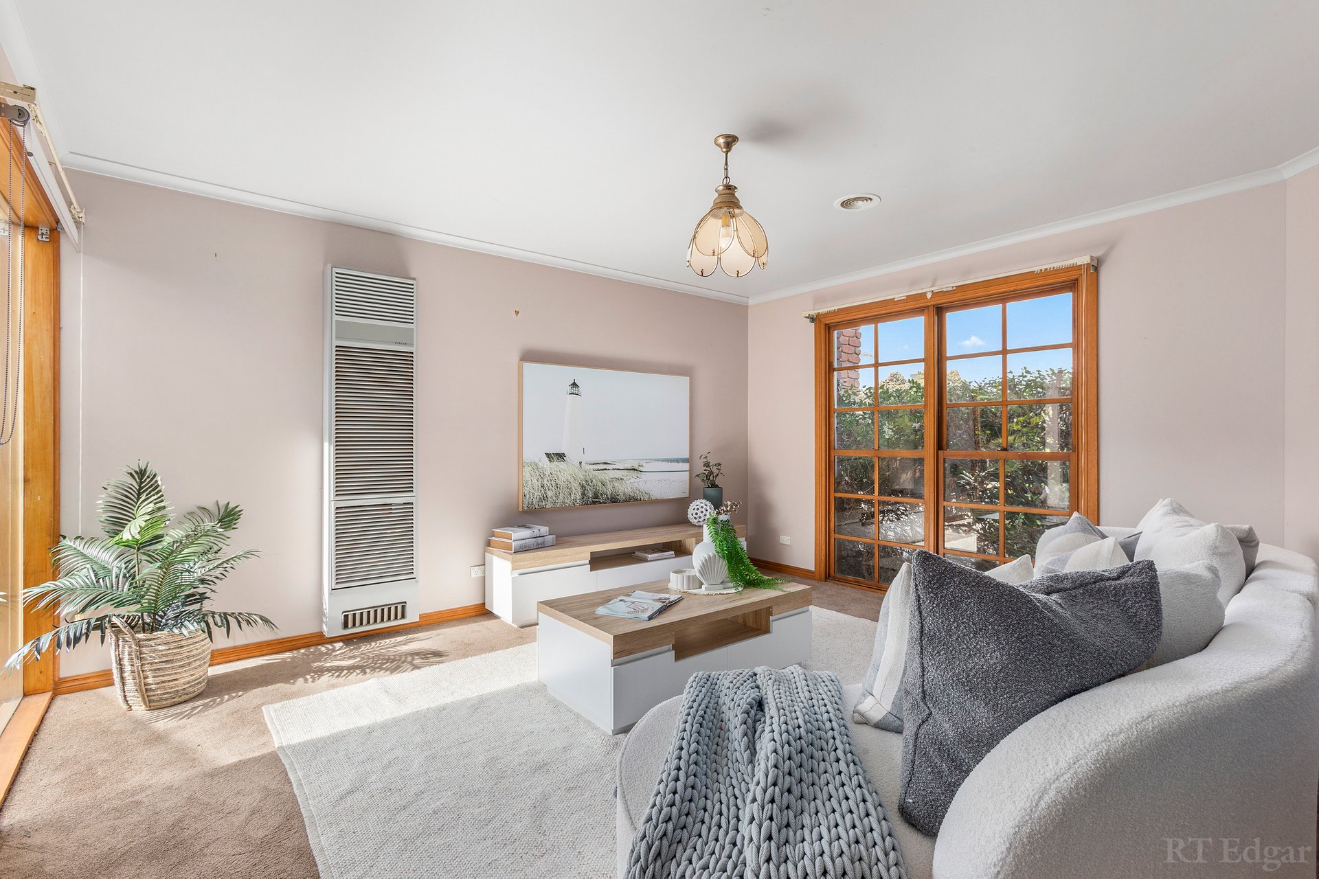 Property Gallery Thumbnail 4