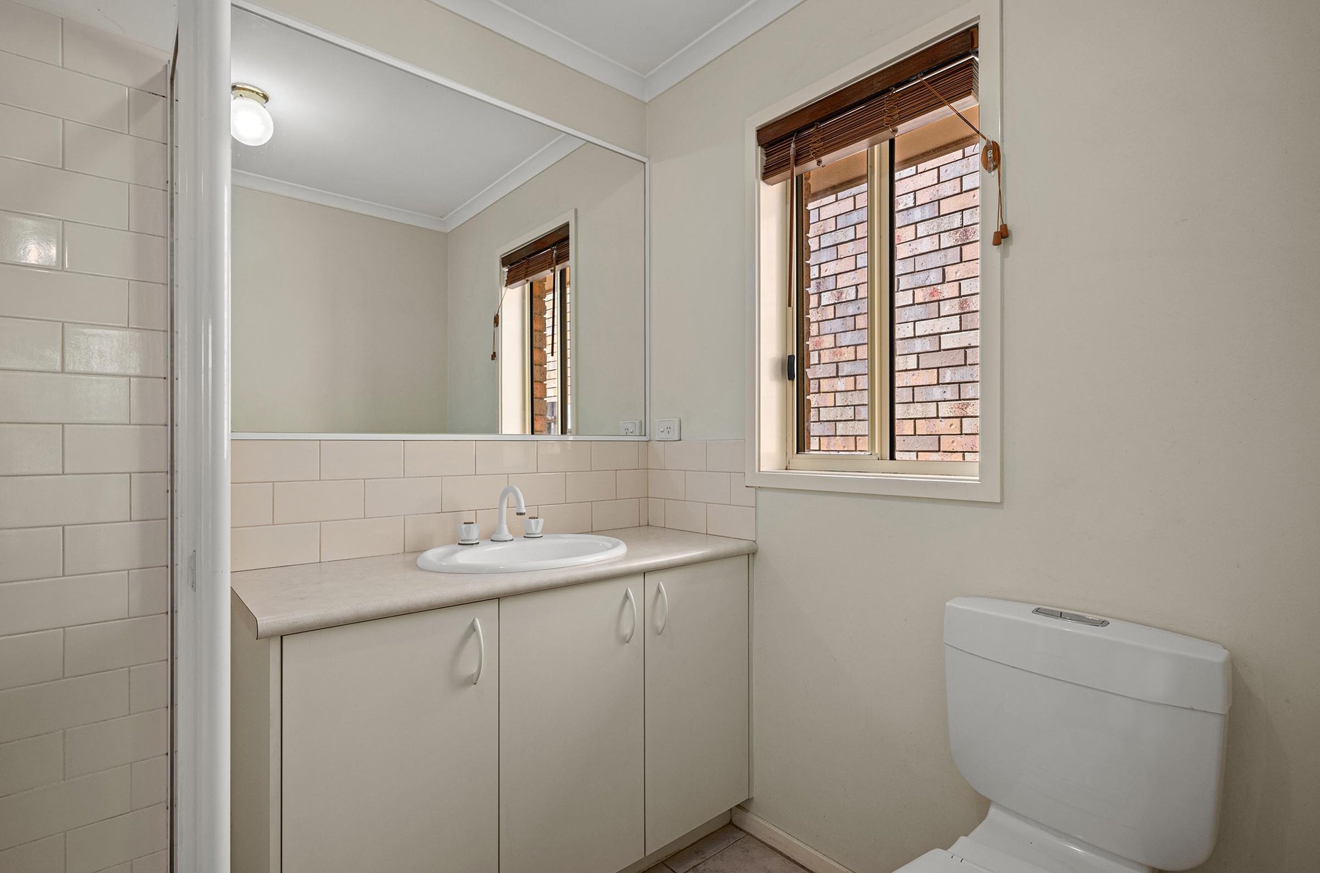 9 Ramble Crescent, Croydon image 7