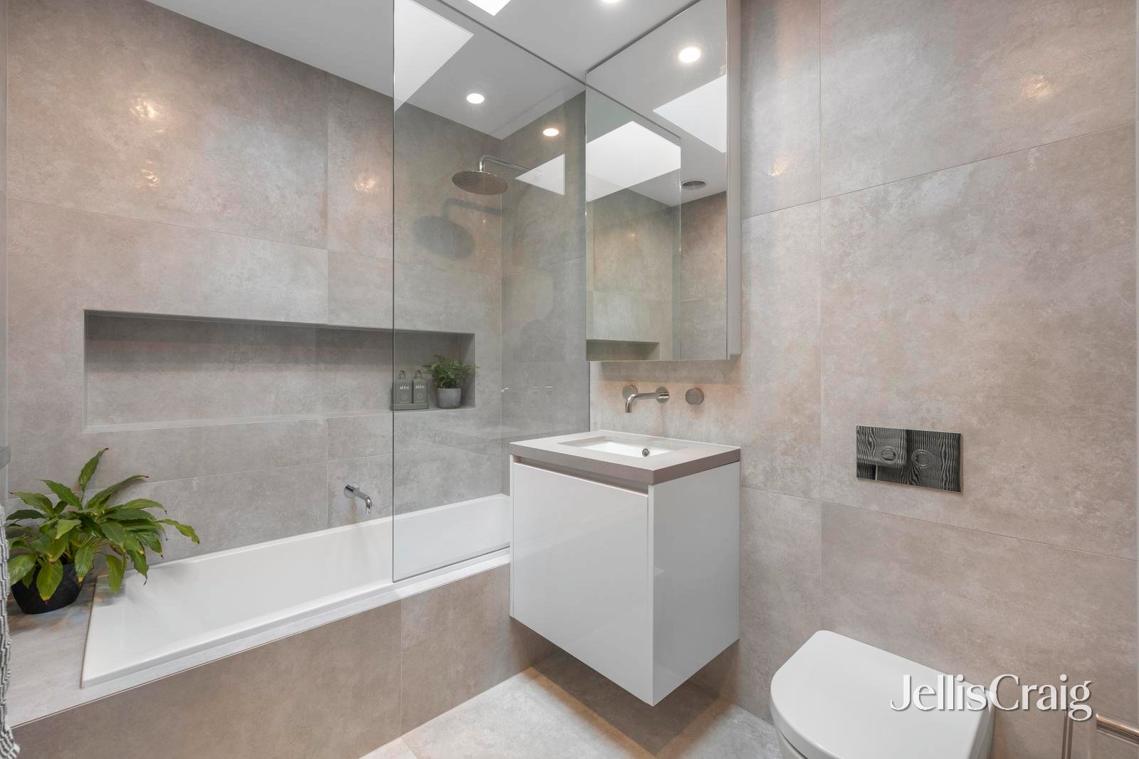 9 Renfrew Street, Blackburn&nbsp;North image 9