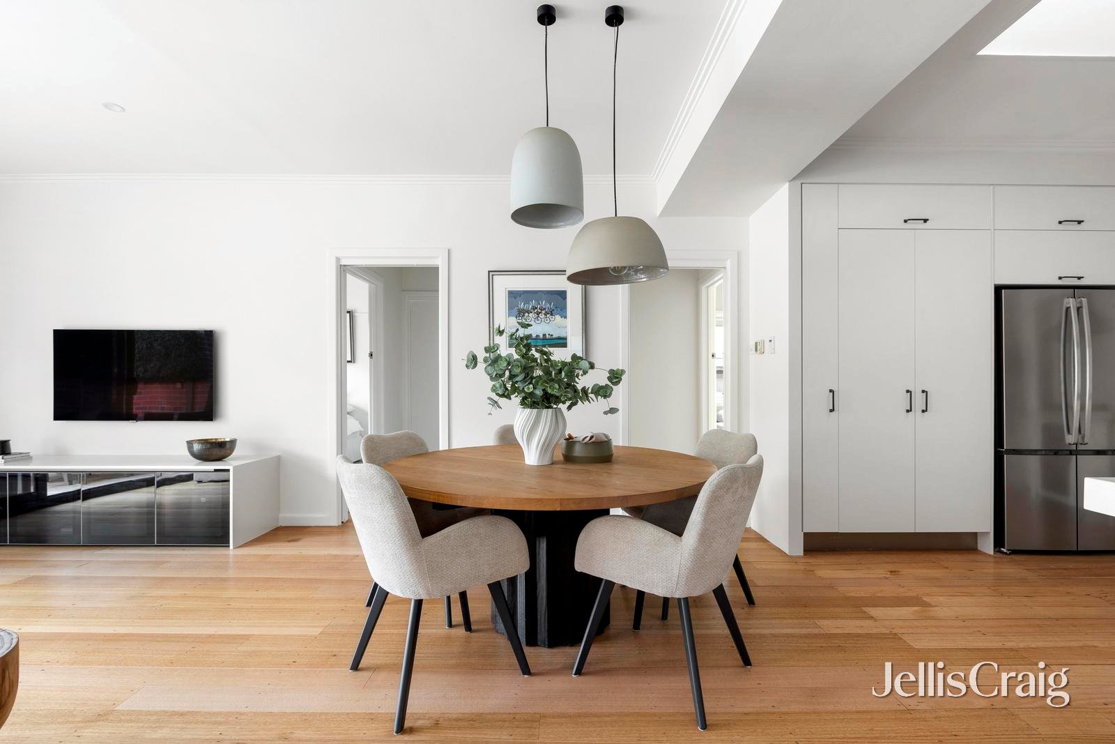 9 Robbins Street, Ivanhoe image 6