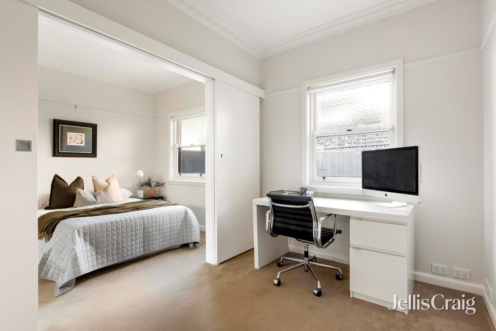 9 Robbins Street, Ivanhoe image 13