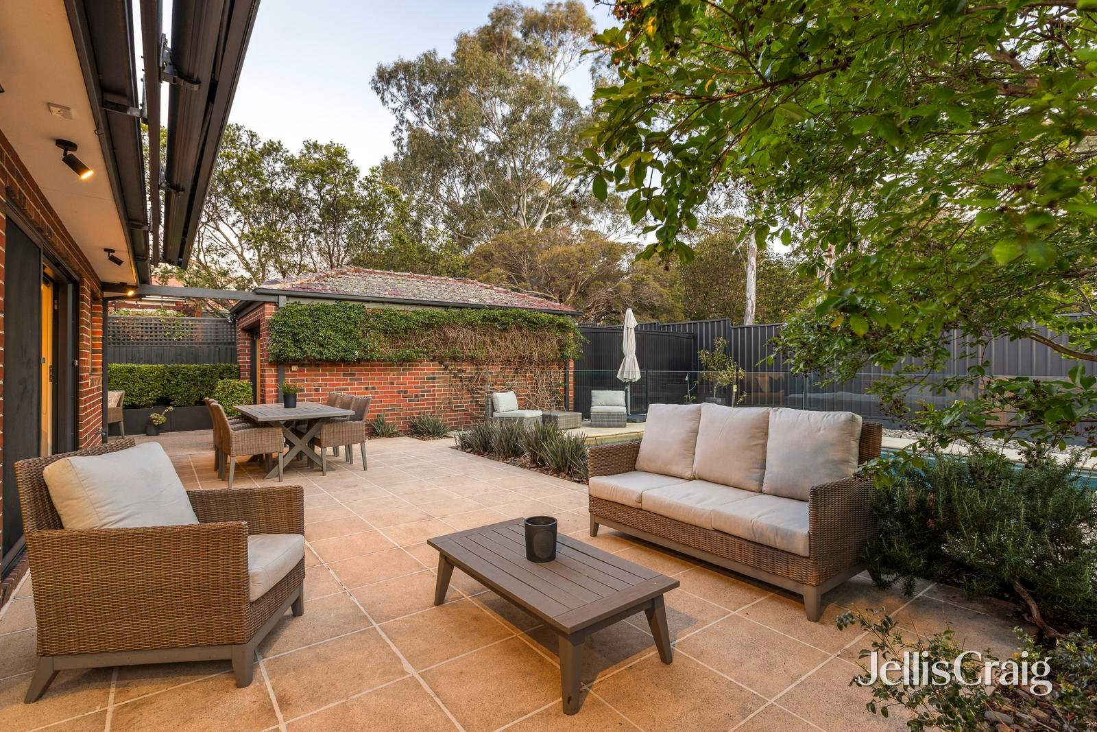 9 Robbins Street, Ivanhoe image 17