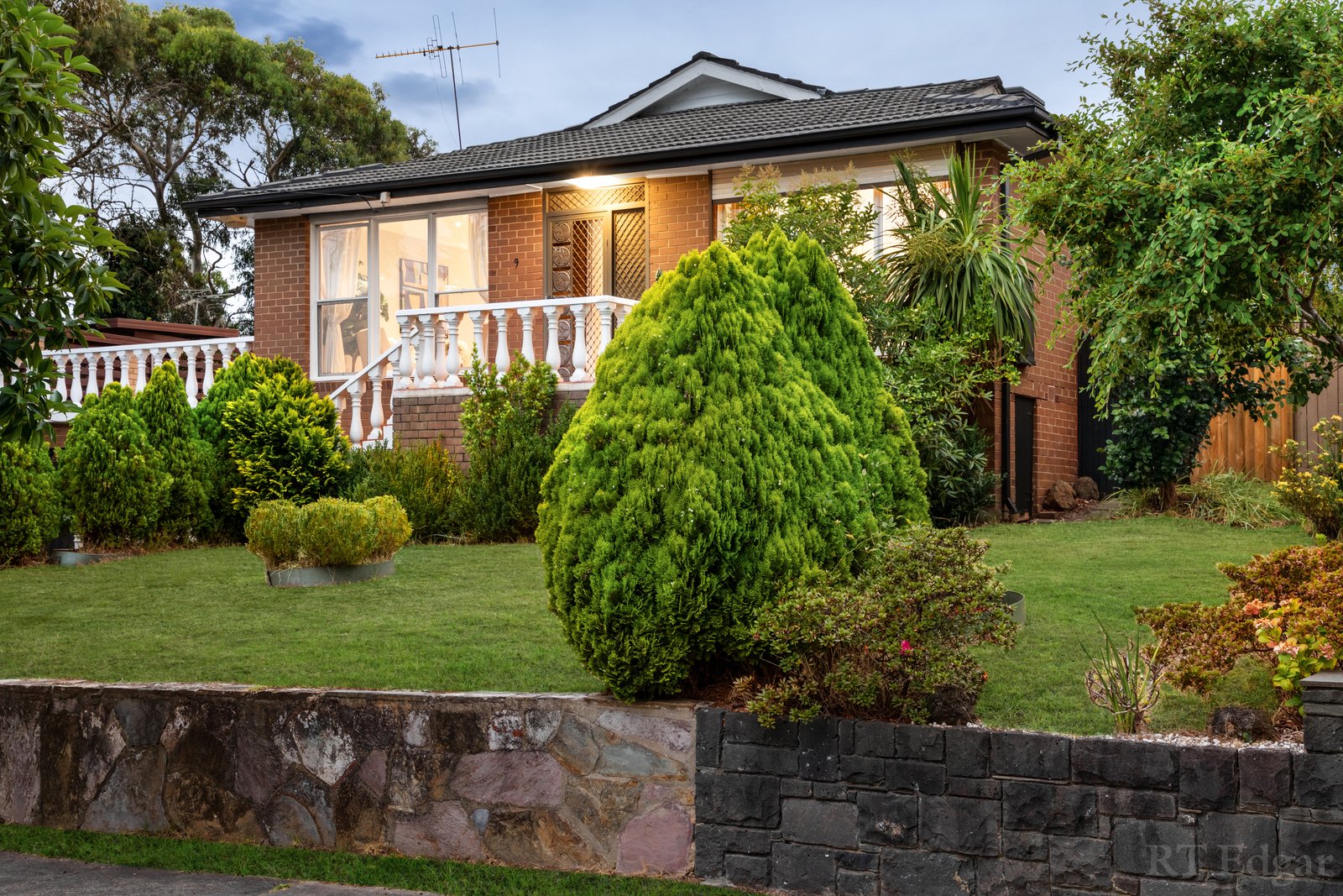 Property Gallery - Main Image