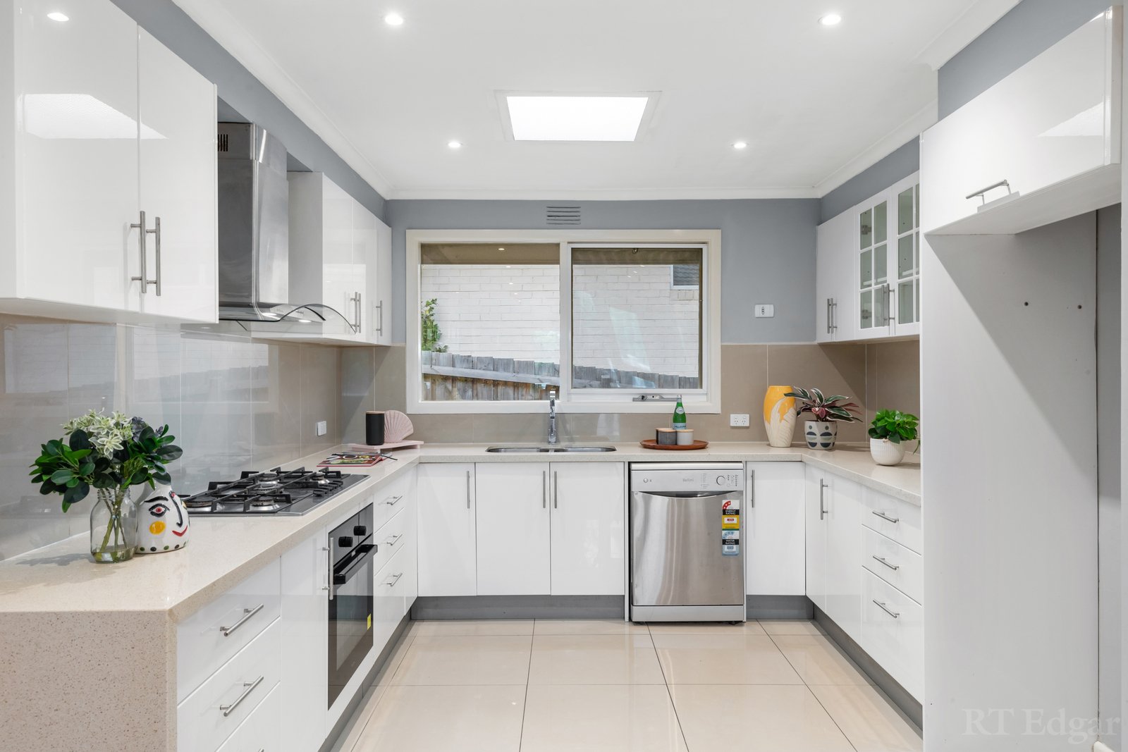 Property Gallery Thumbnail 7