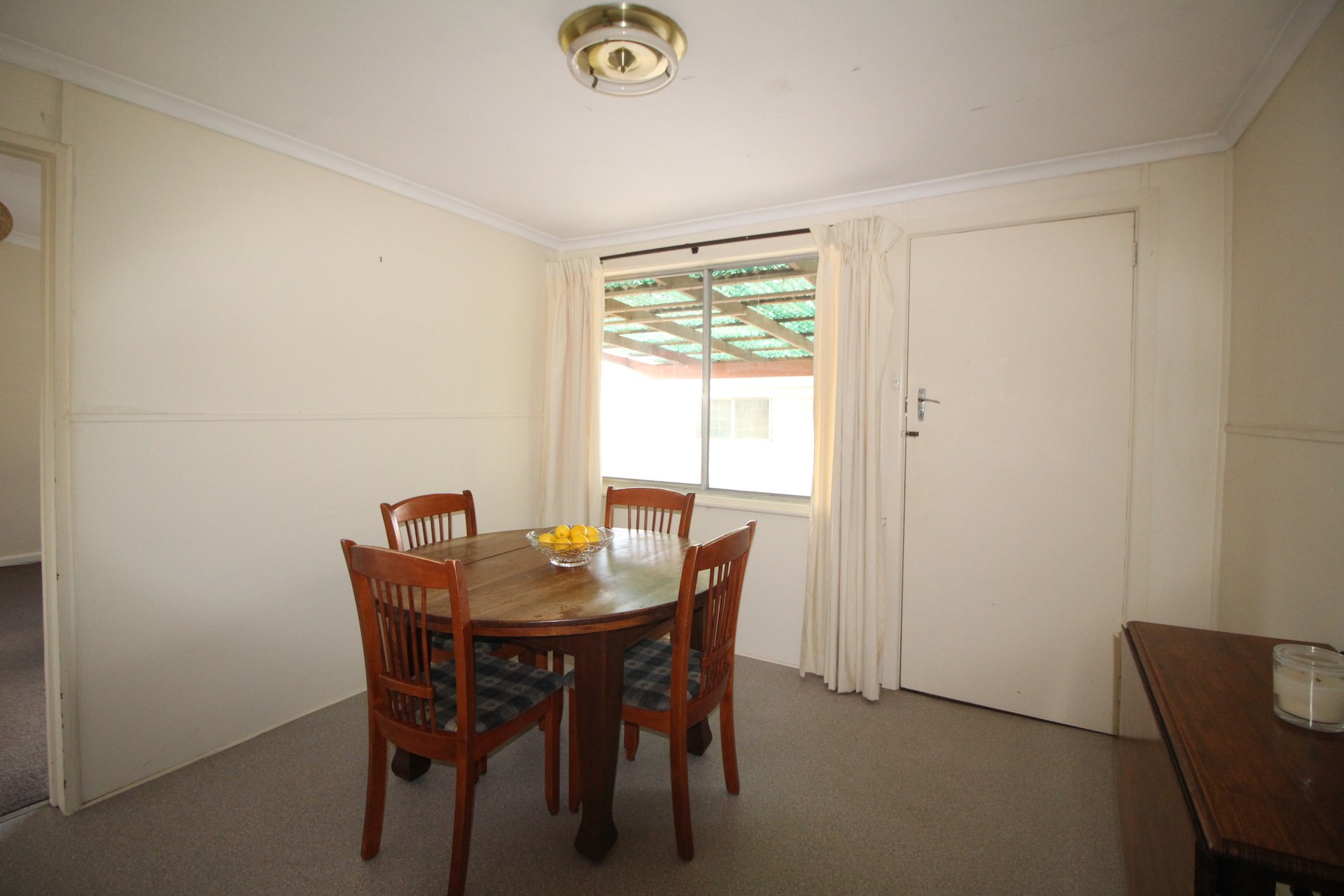 9 Rugby Street, Belmont image 8