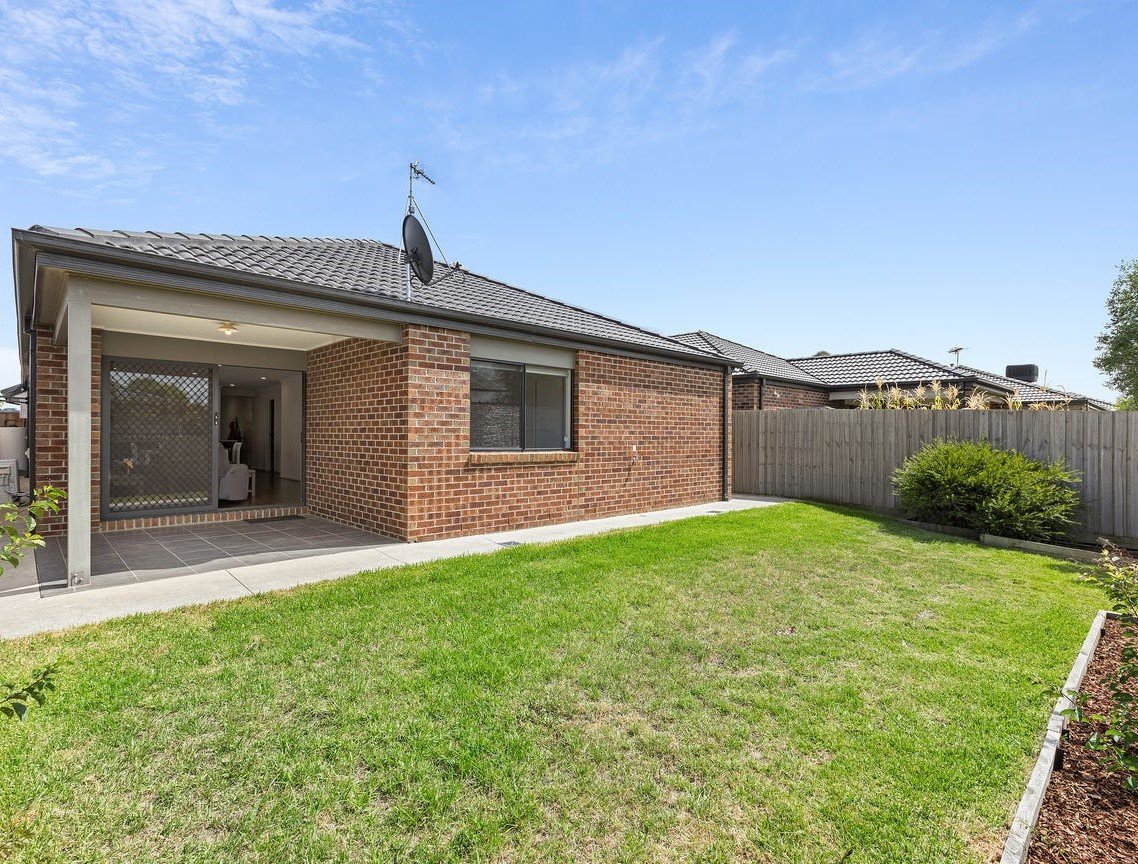 9 Rutherford Grove, Armstrong Creek image 12