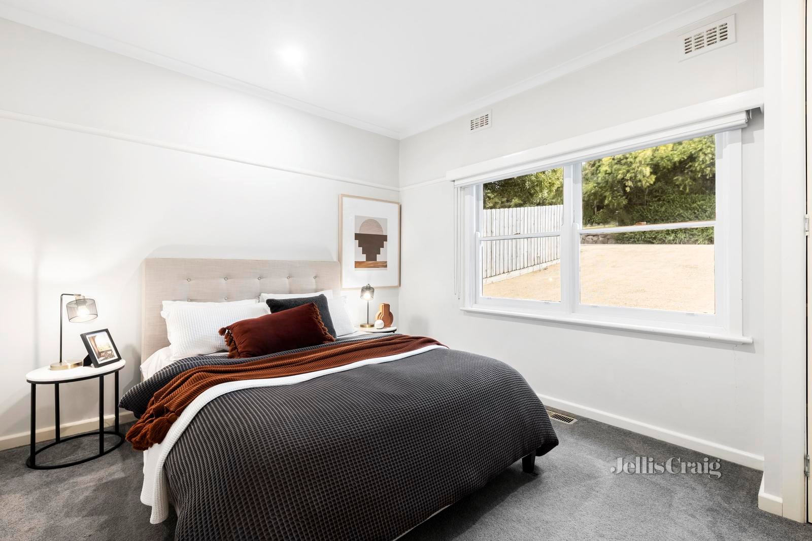 9 Ruthven Way, Ringwood East image 8