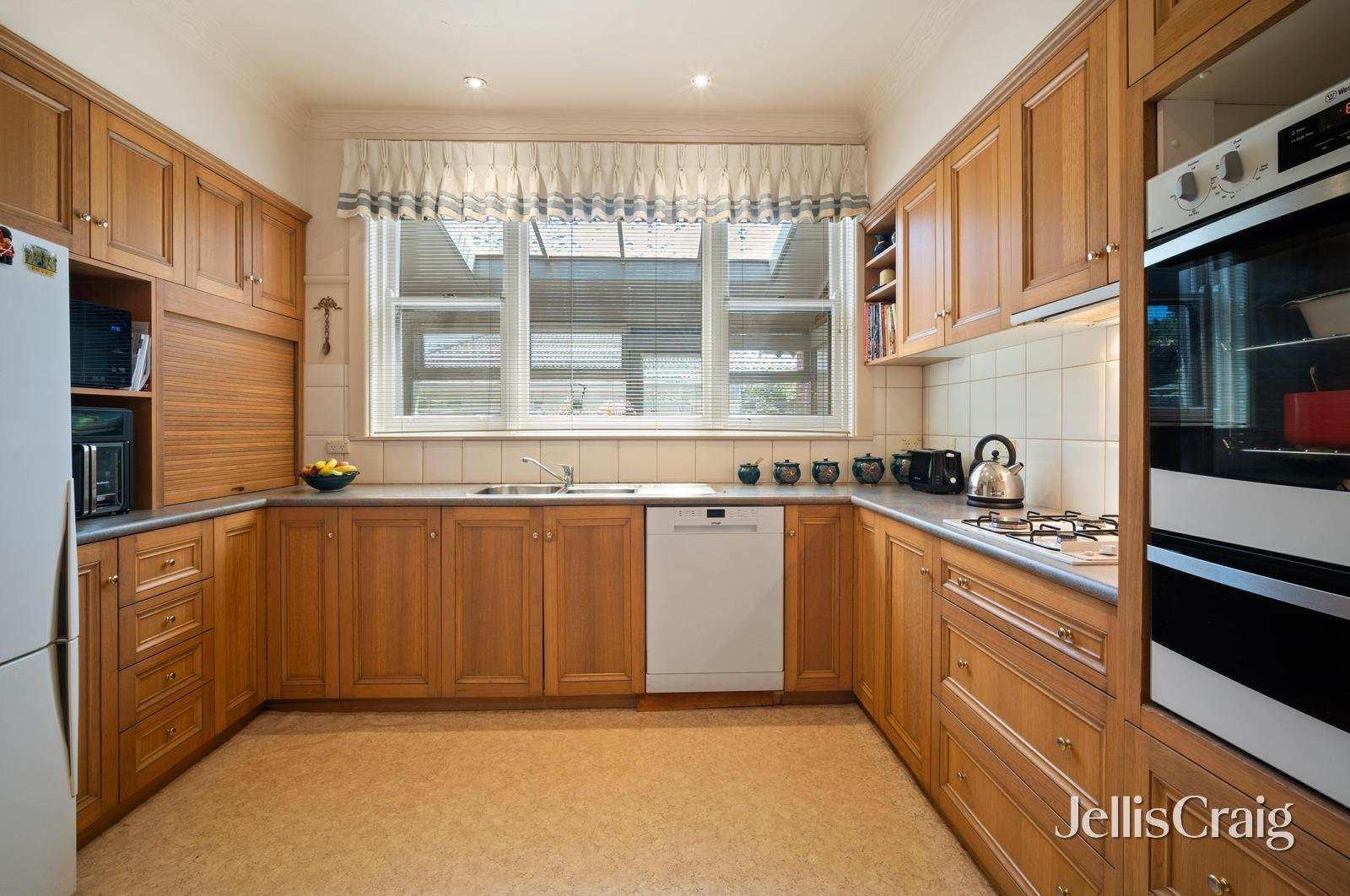 9 Saint Aidans Drive, Lake&nbsp;Wendouree image 2