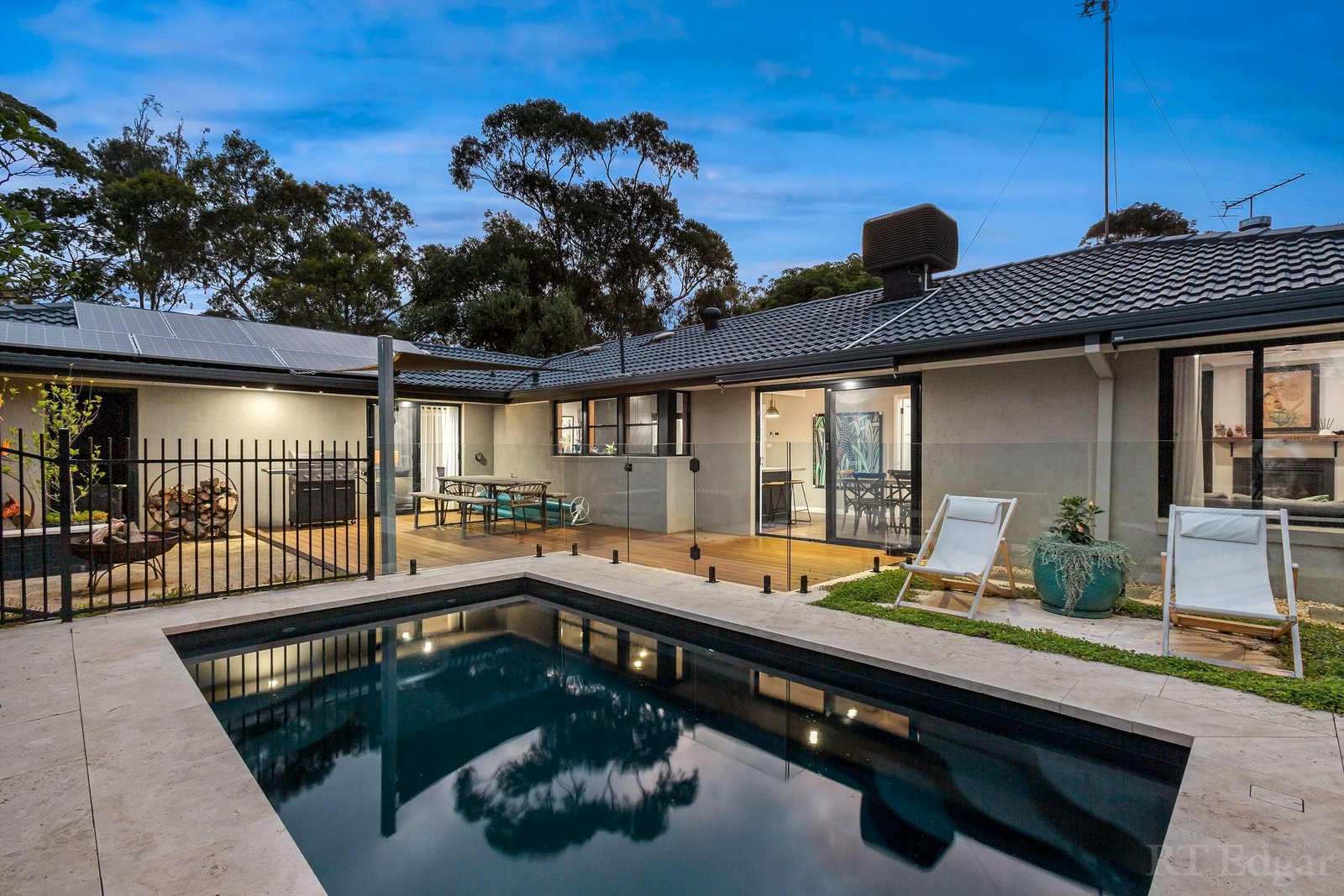 Property Gallery Thumbnail 8
