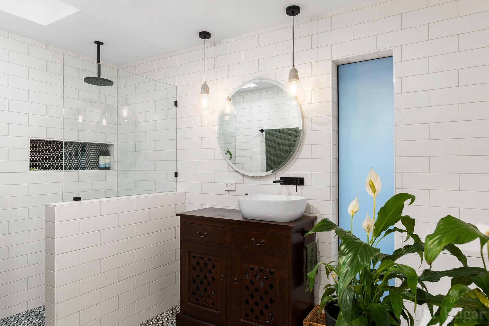 Property Gallery Thumbnail 16