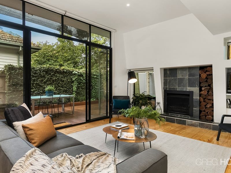 9 Severn Street, Yarraville image 2