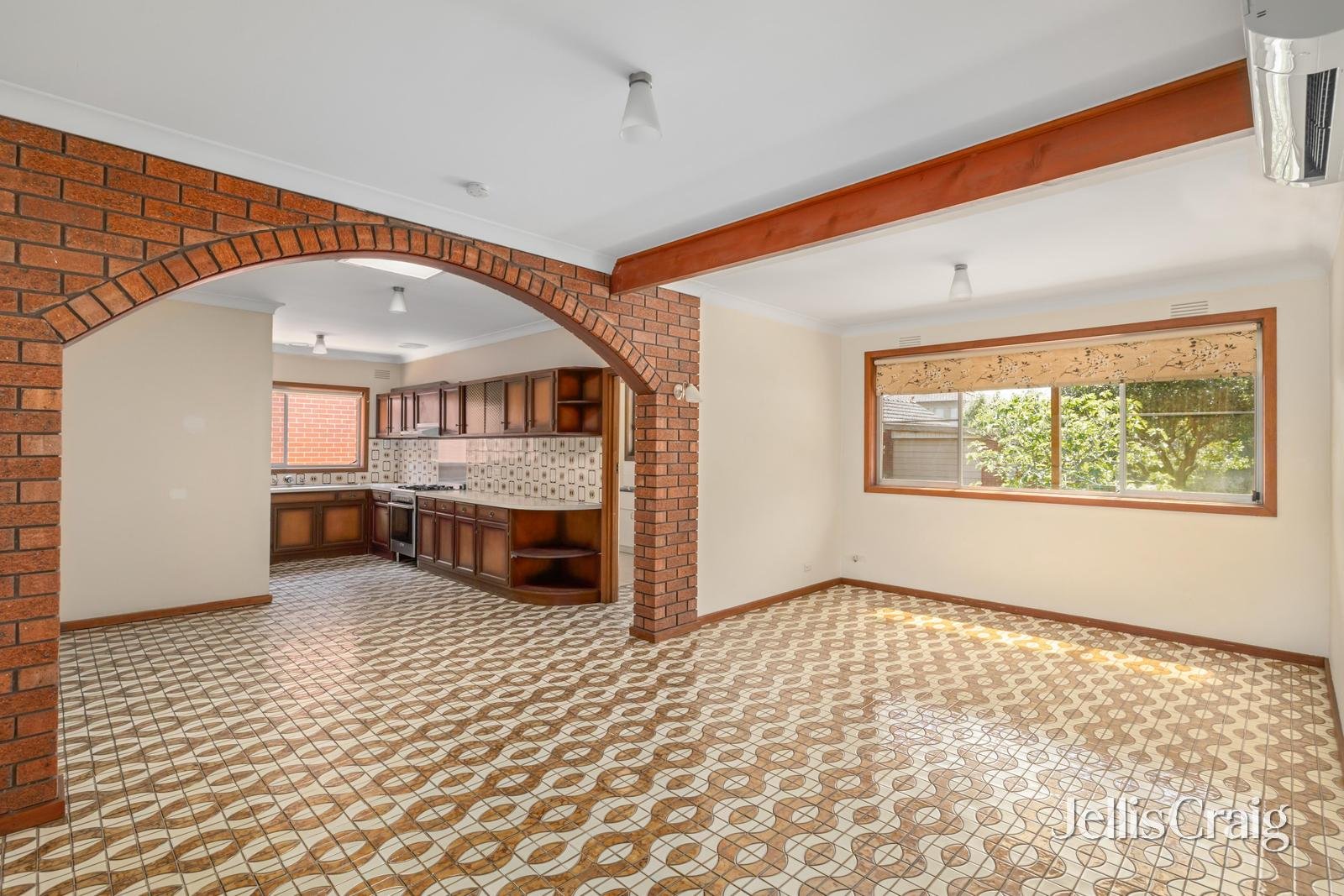 9 Seymour Road, Elsternwick image 8