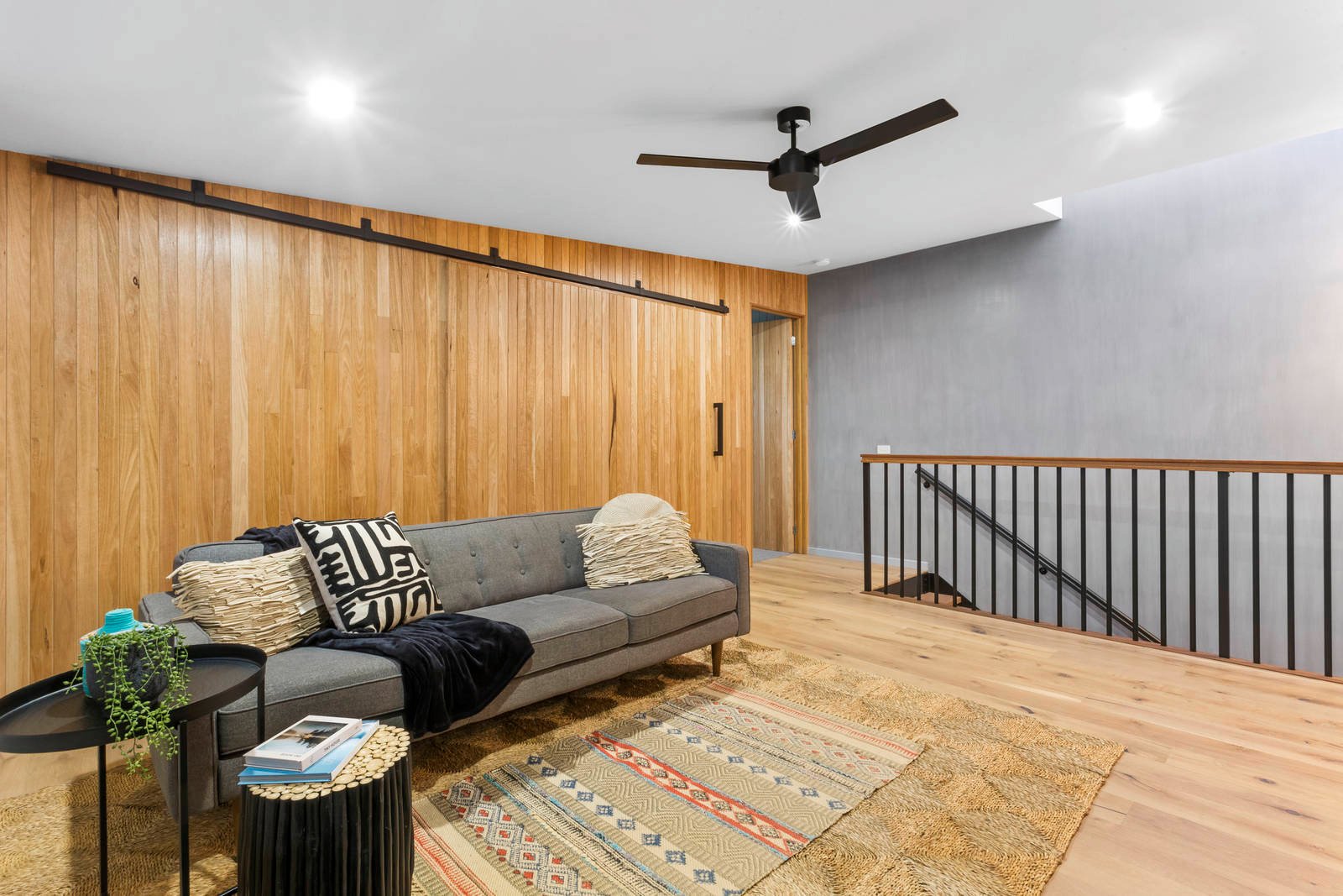 Property Gallery Thumbnail 11