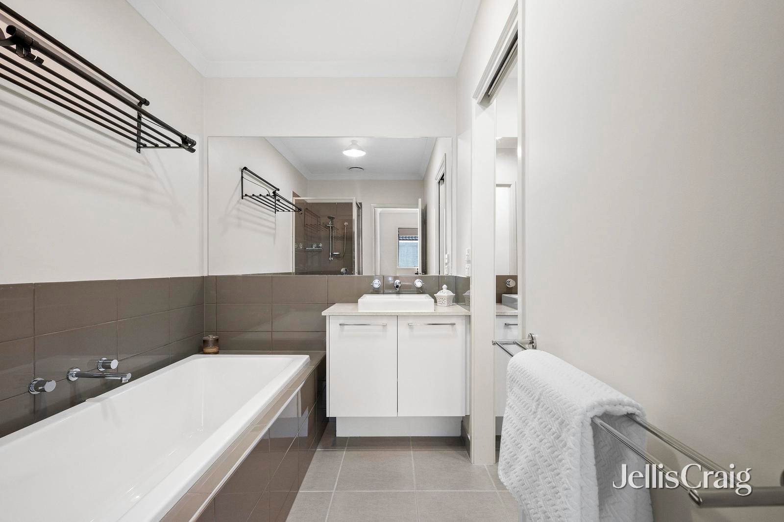9 Sherwood Road, Chirnside&nbsp;Park image 13