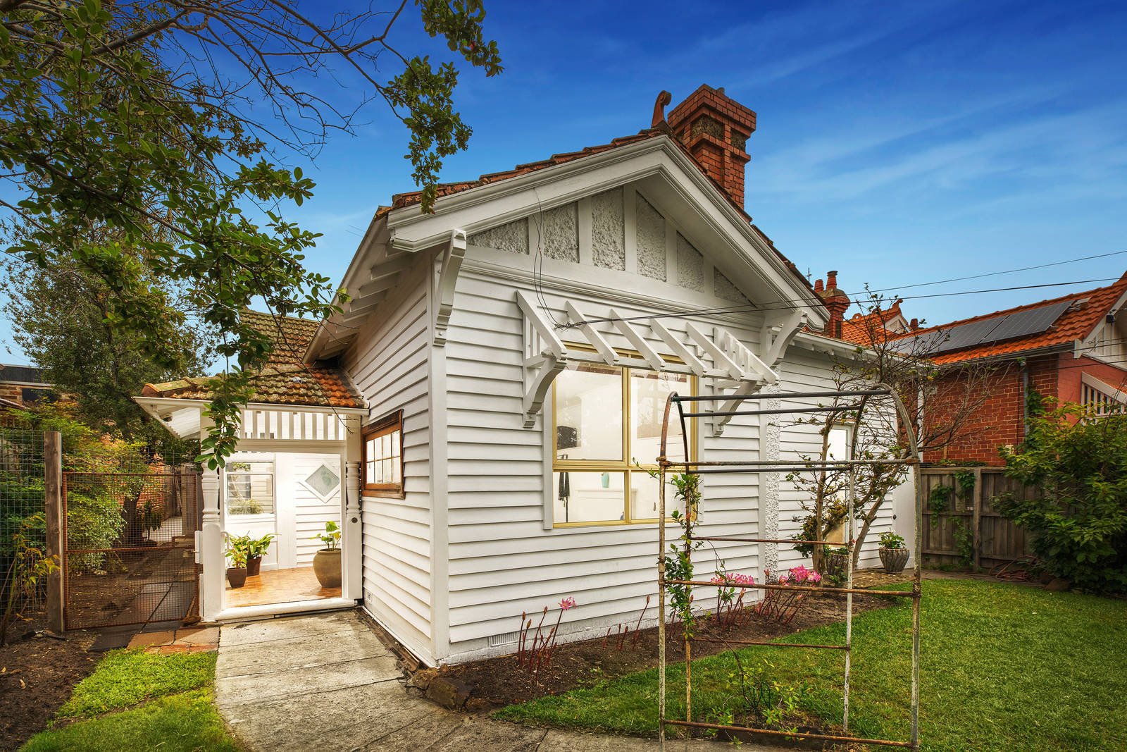 Property Gallery - Main Image
