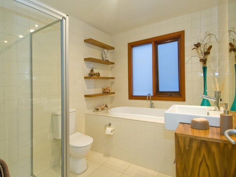 9 Shortland Way, Leopold image 5