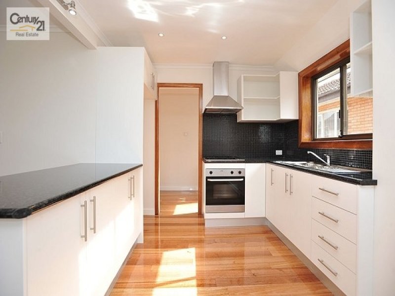 9 Sixth Avenue, Altona North image 2