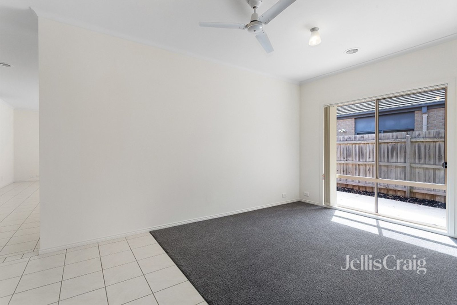 9 Sophie Place, Greensborough image 5