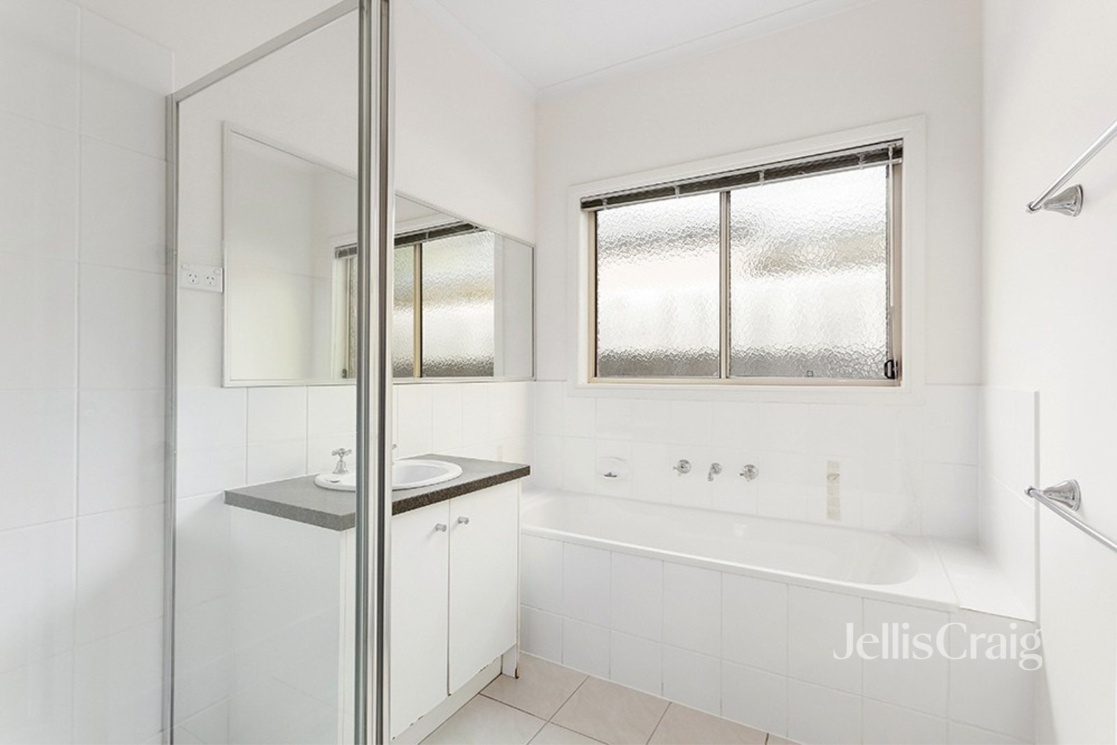 9 Sophie Place, Greensborough image 10