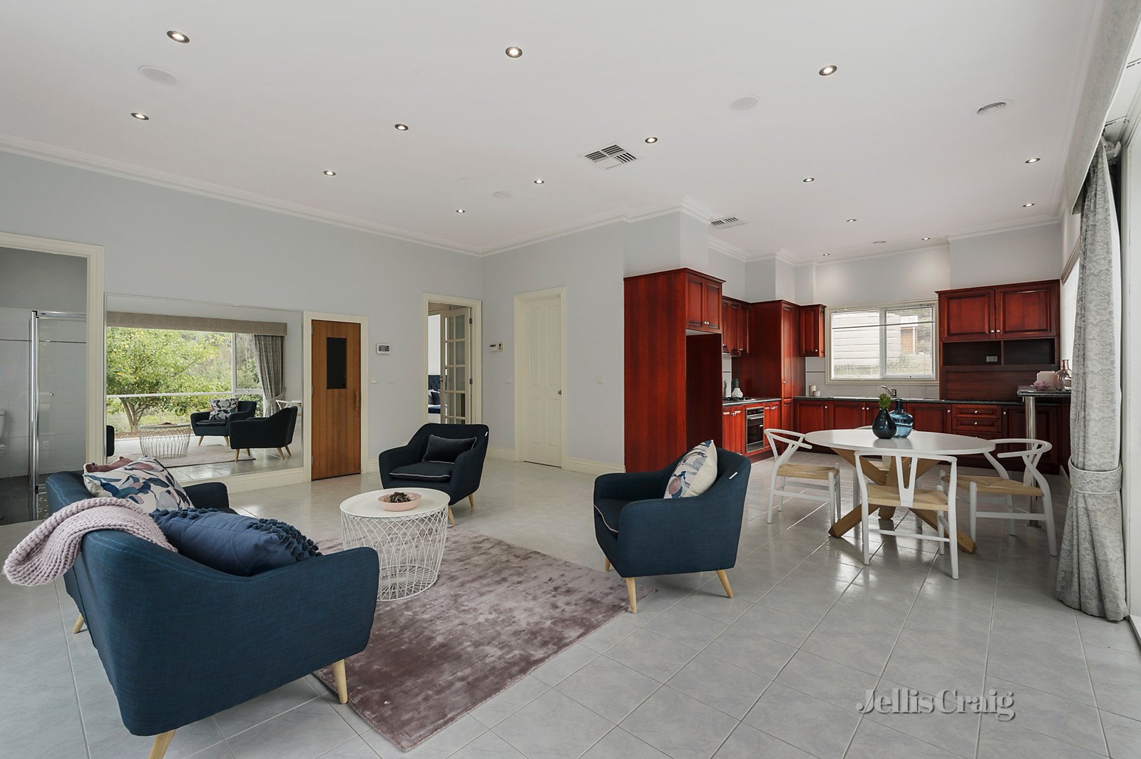 9 St Muir Drive, Warrandyte image 3